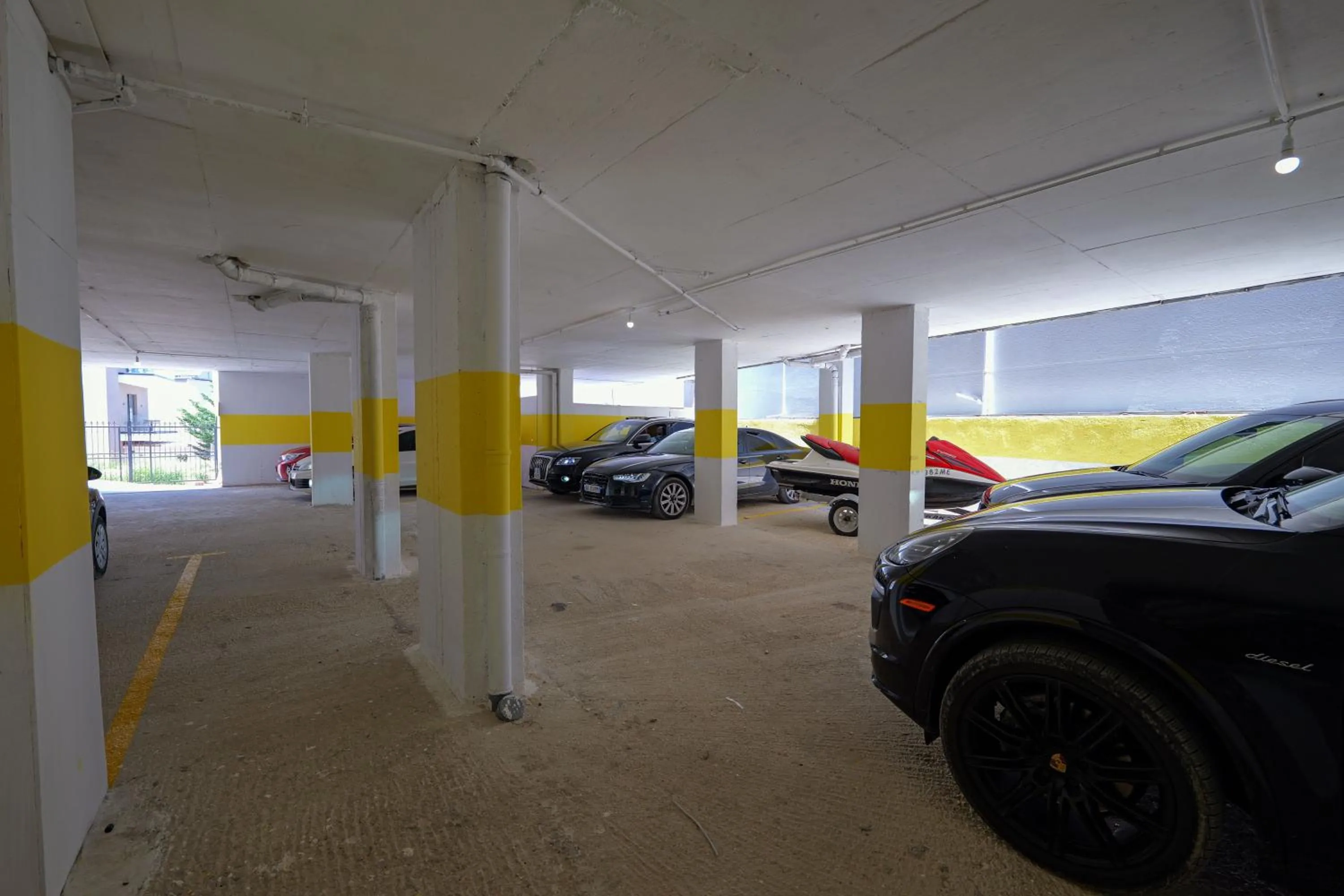 Parking in Hotel Ajden by Mira Mare