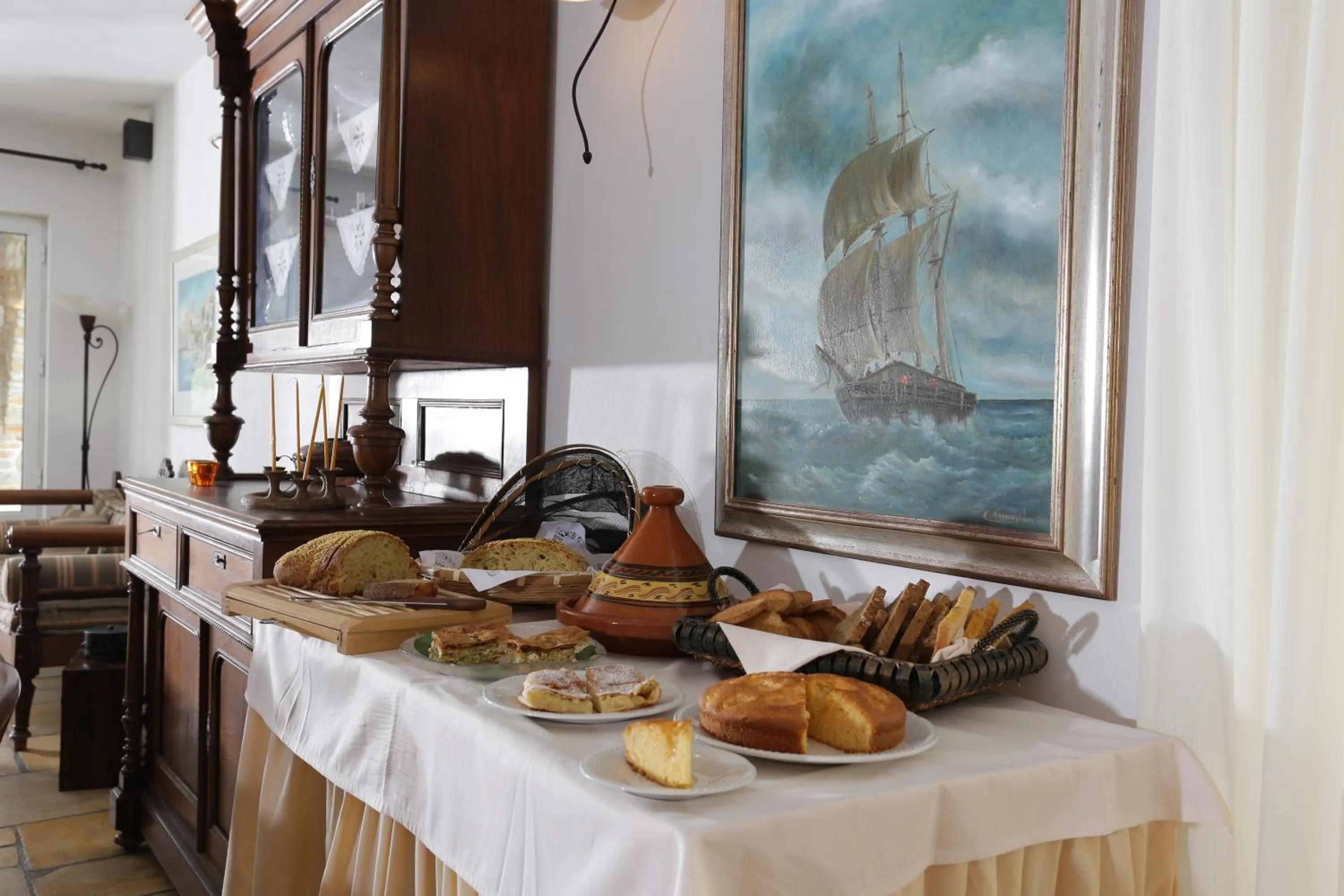 Restaurant/places to eat in Brazzera Hotel