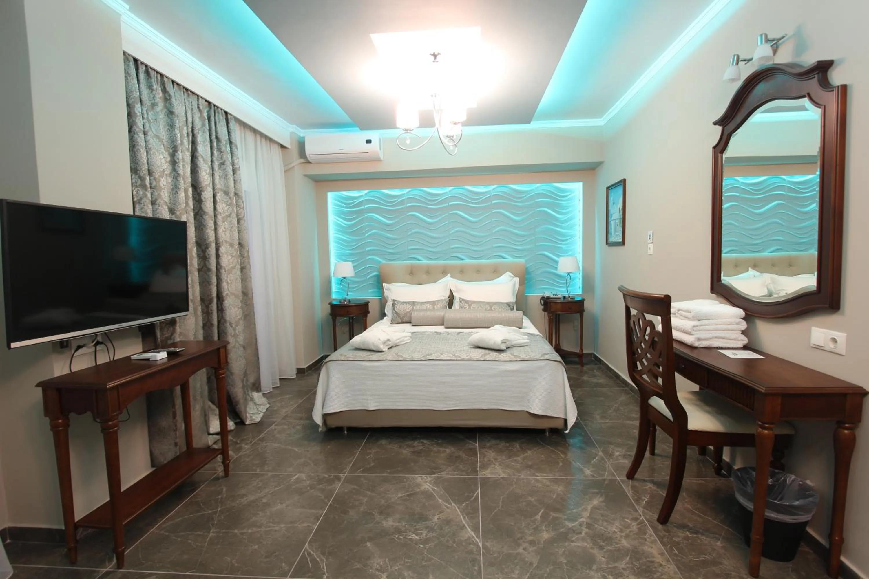 Photo of the whole room in Hotel Mallas