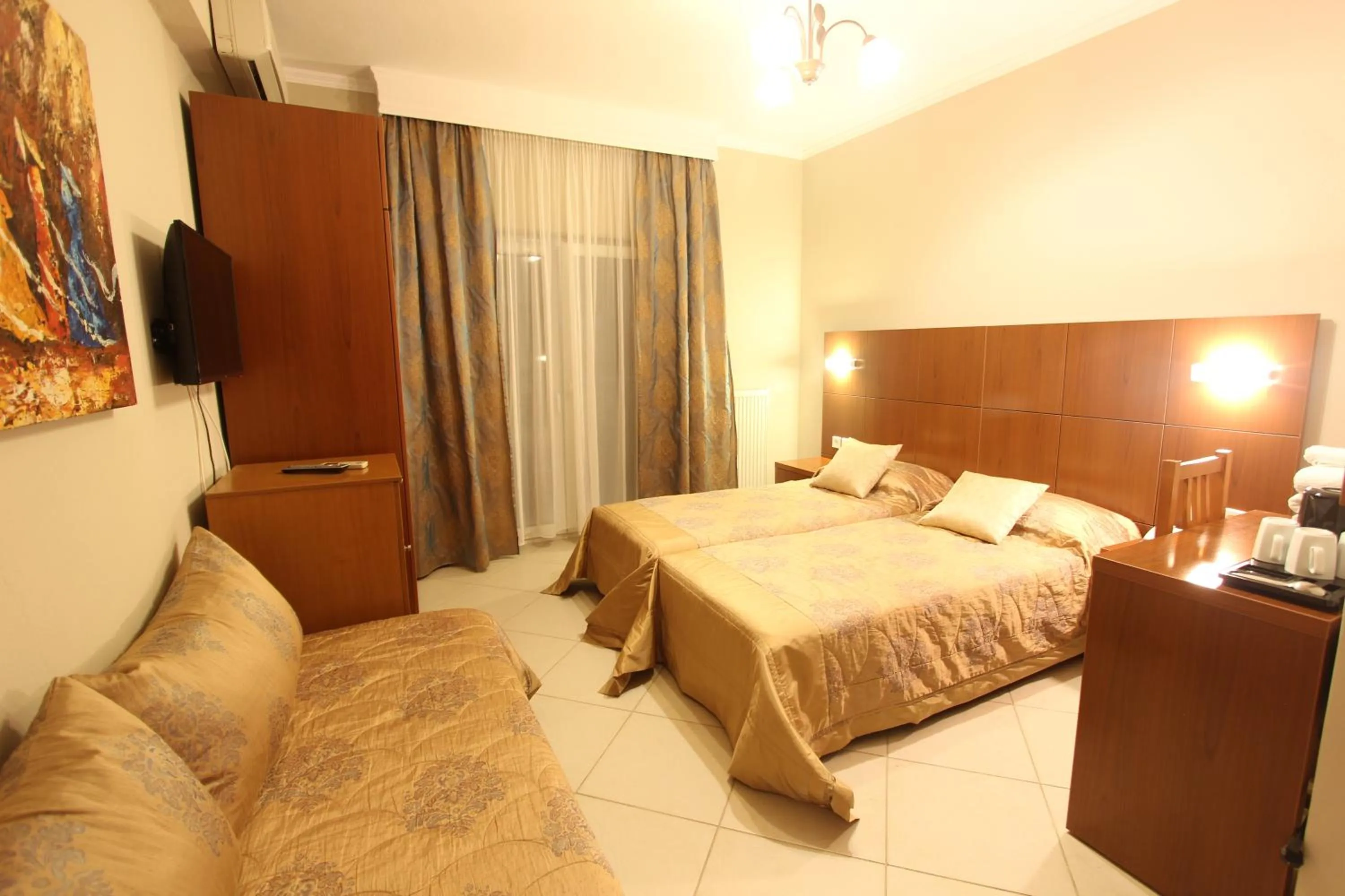 Photo of the whole room in Hotel Mallas