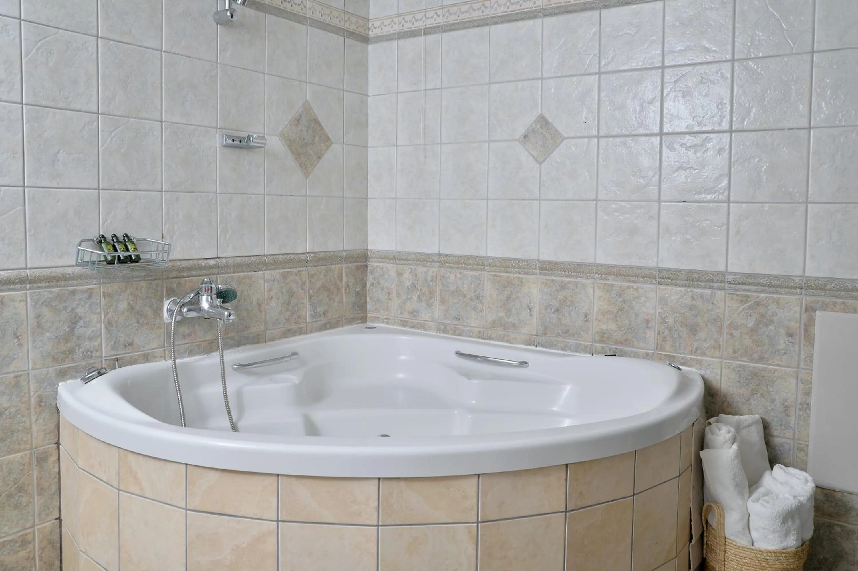 Bathroom in Vasilaras Hotel