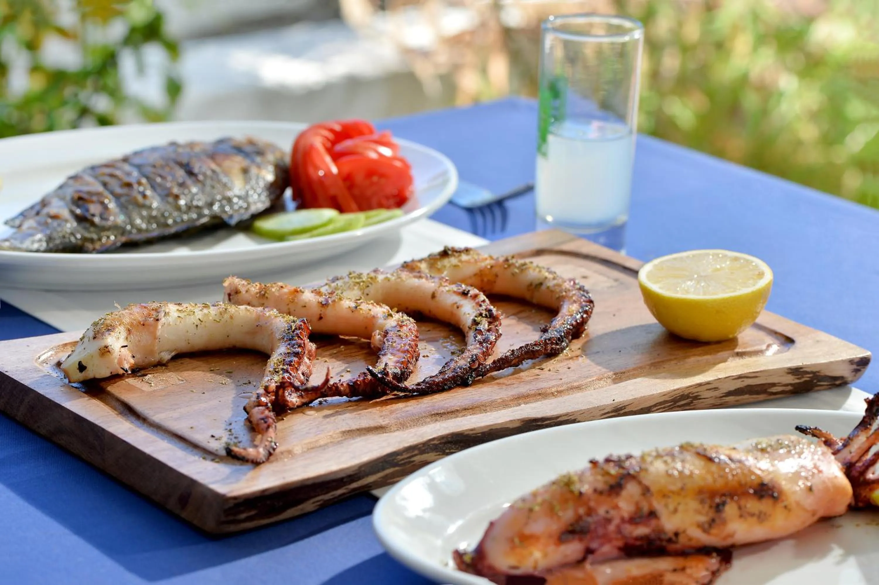 Restaurant/places to eat in Vasilaras Hotel