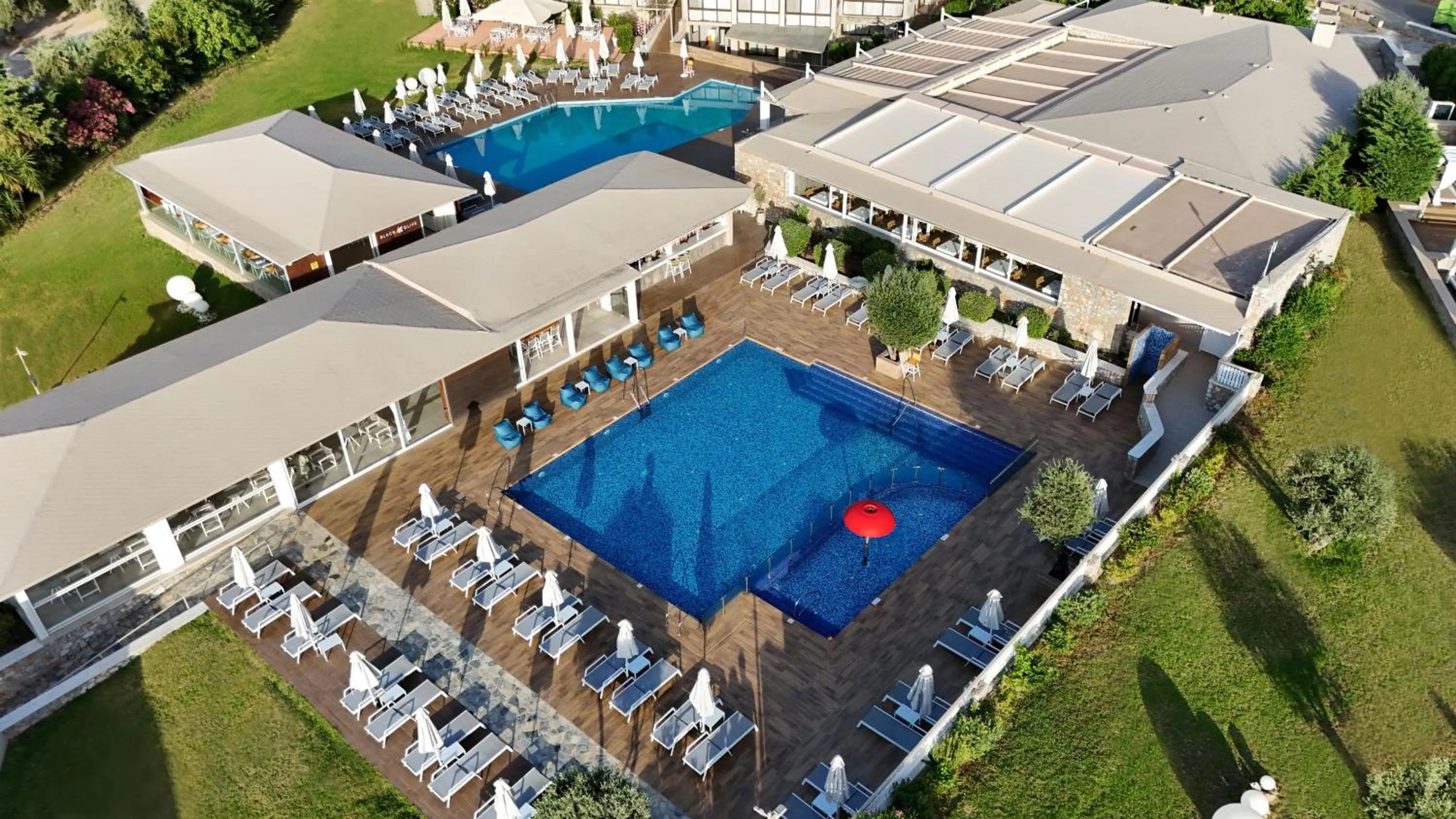 Kassandra Bay Resort, Suites & Spa