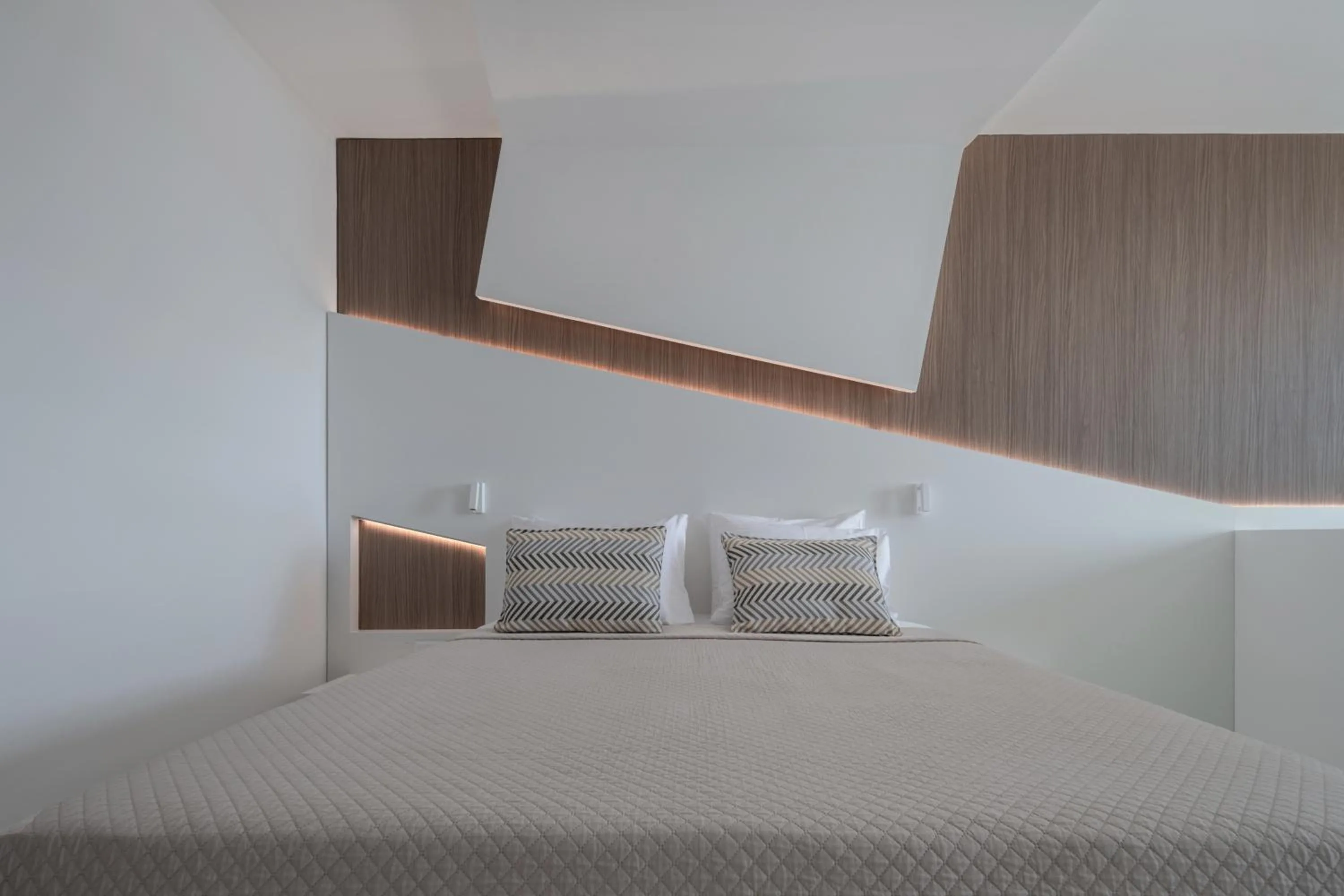 Bed in Kassandra Bay Resort, Suites & Spa