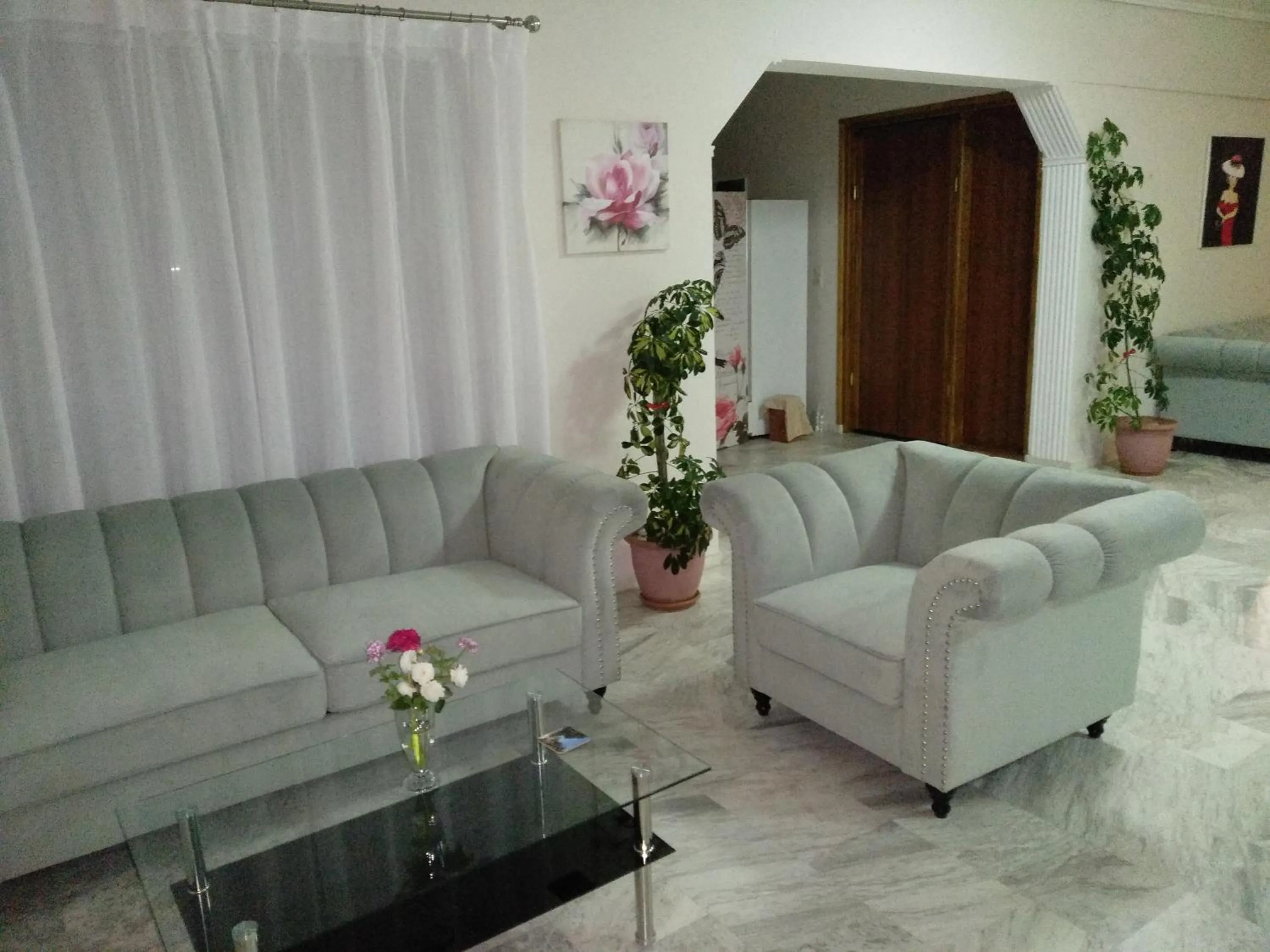 Seating area in Leonidas Hotel & Studios