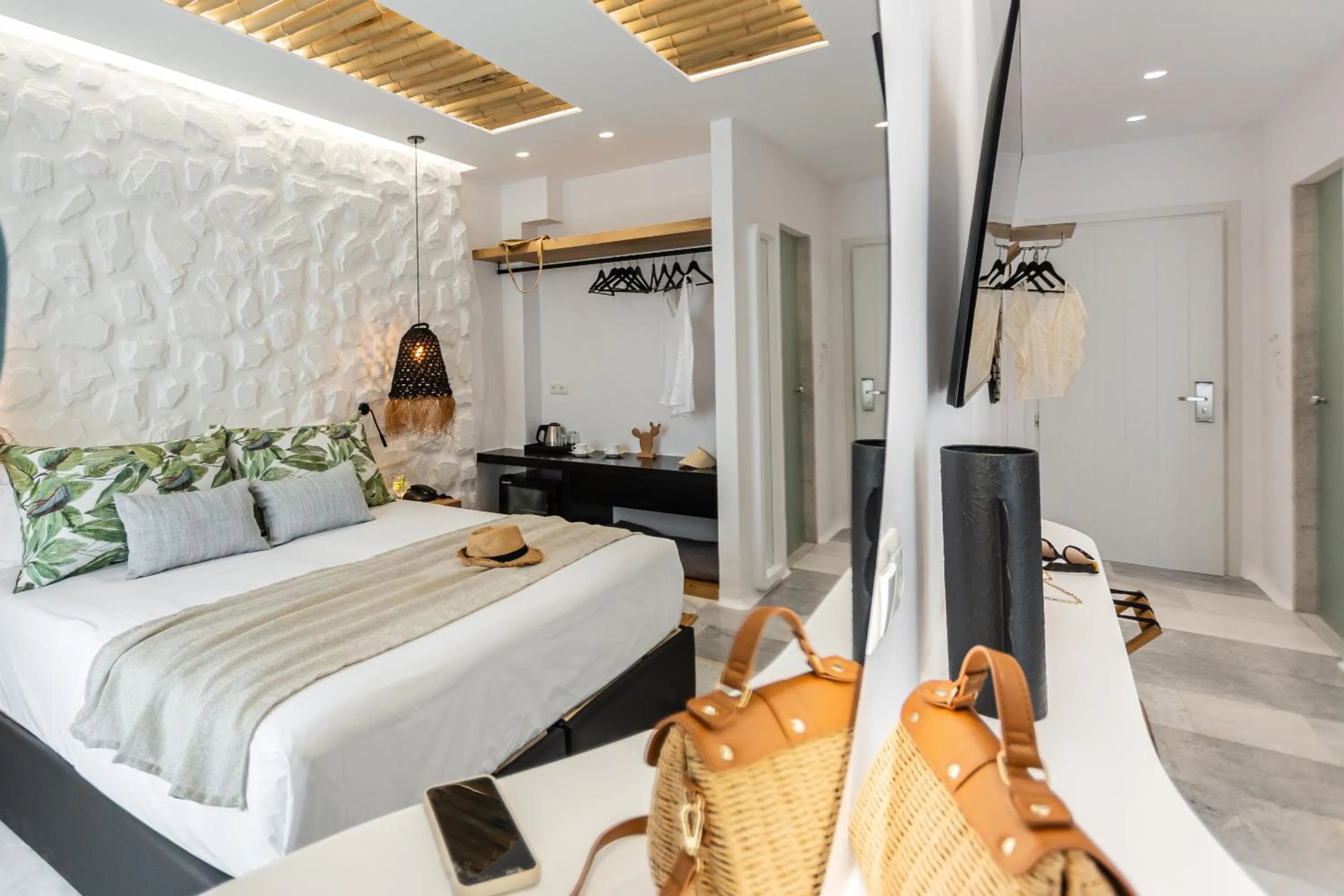 Photo of the whole room, Bed in Anatoli Hotel