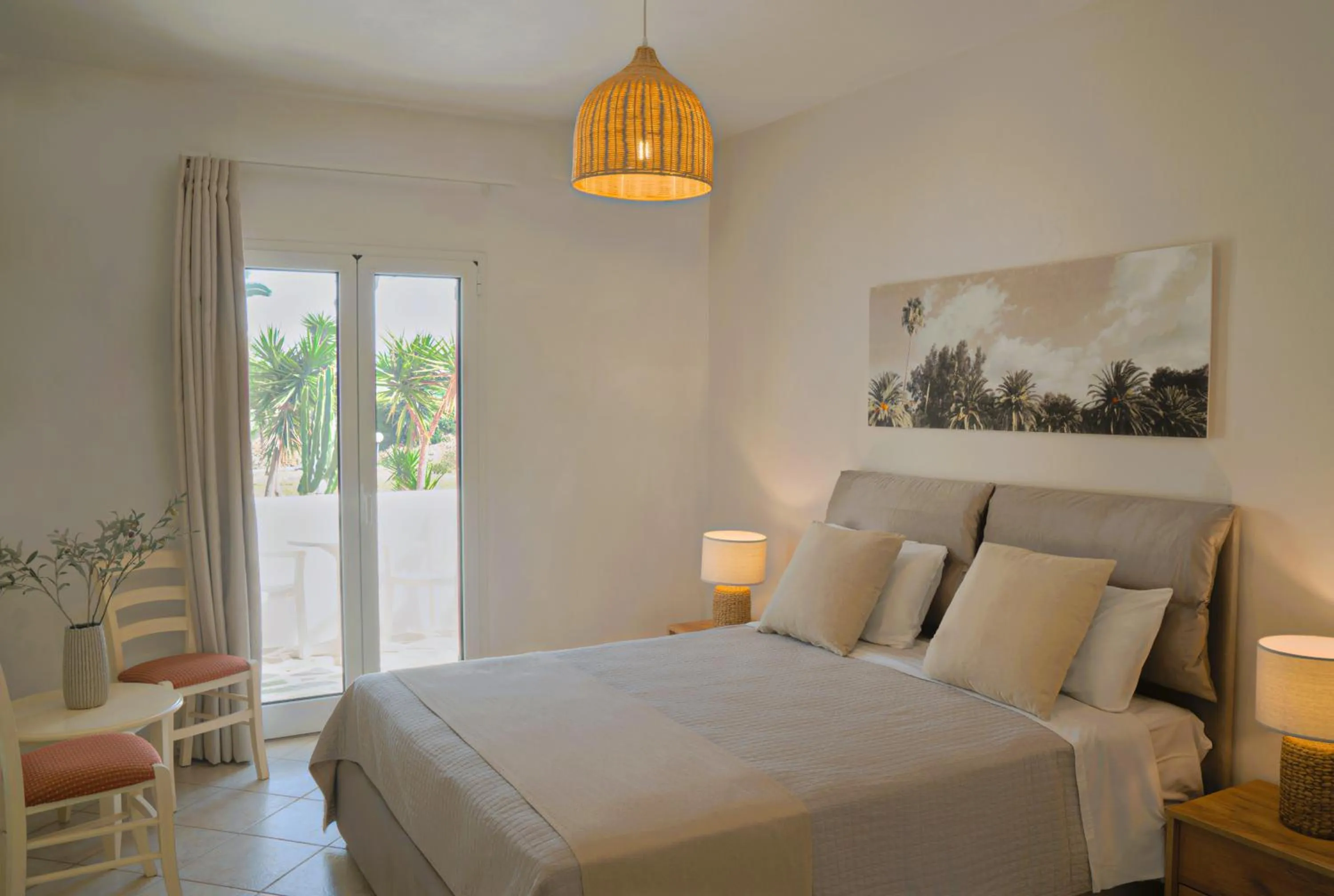 Photo of the whole room, Bed in Asteras Paradise