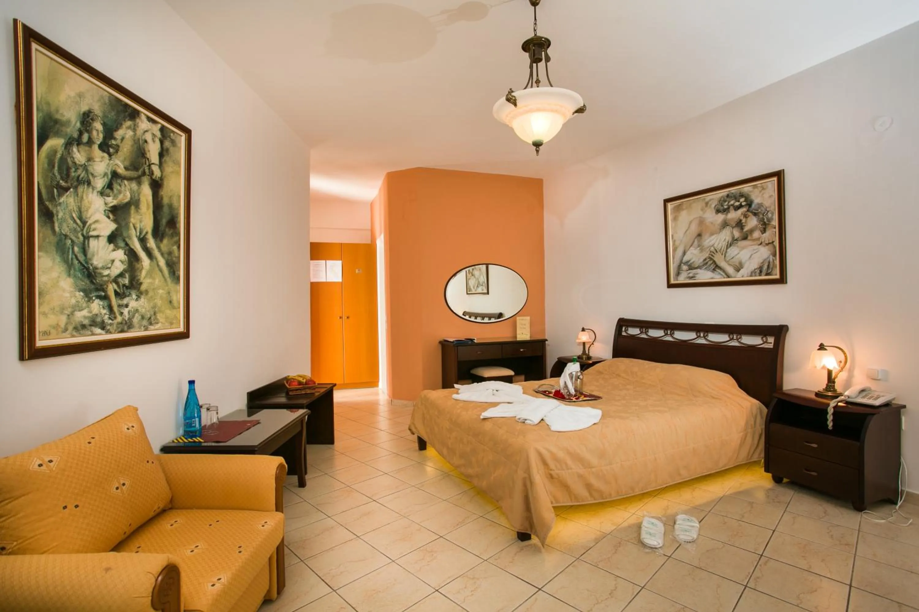 Photo of the whole room, Bed in Asteras Paradise