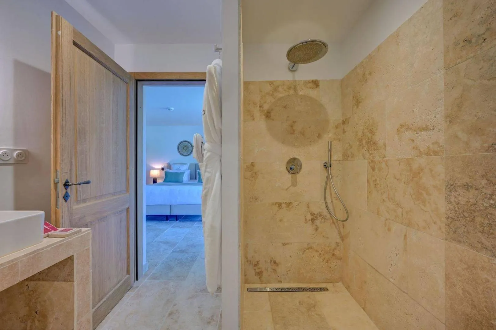 Shower in Domaine de Privadière & Spa