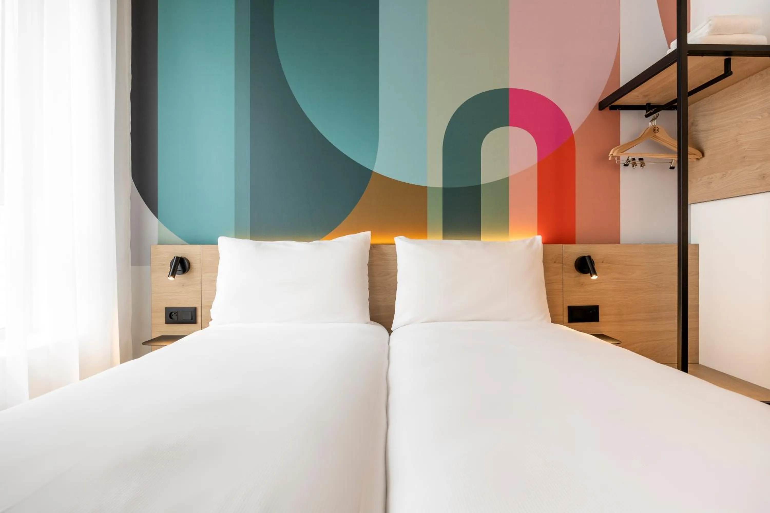 Bedroom, Bed in B&B HOTEL Mechelen