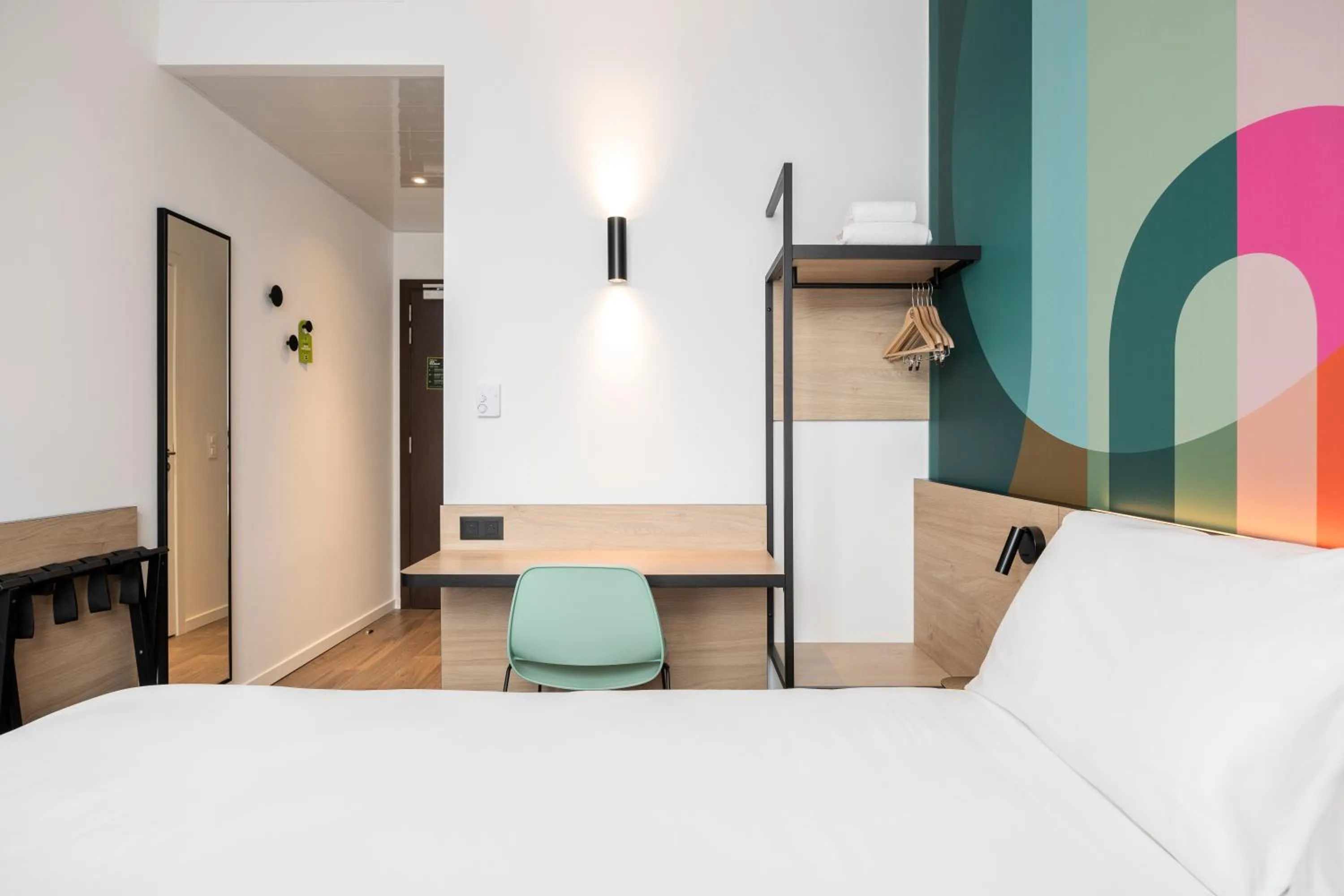 Photo of the whole room, Bed in B&B HOTEL Namur