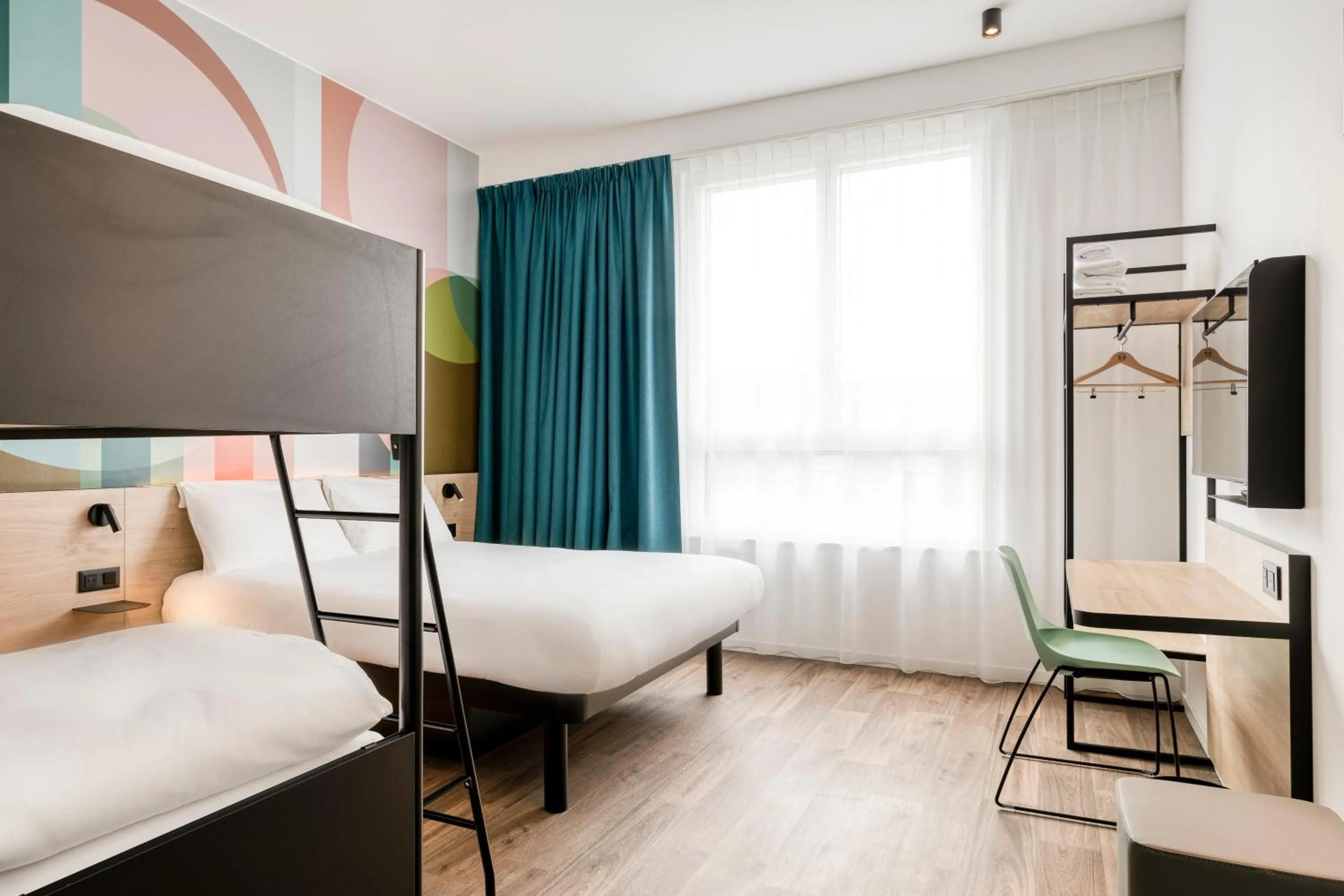 Photo of the whole room, Bed in B&B HOTEL Namur