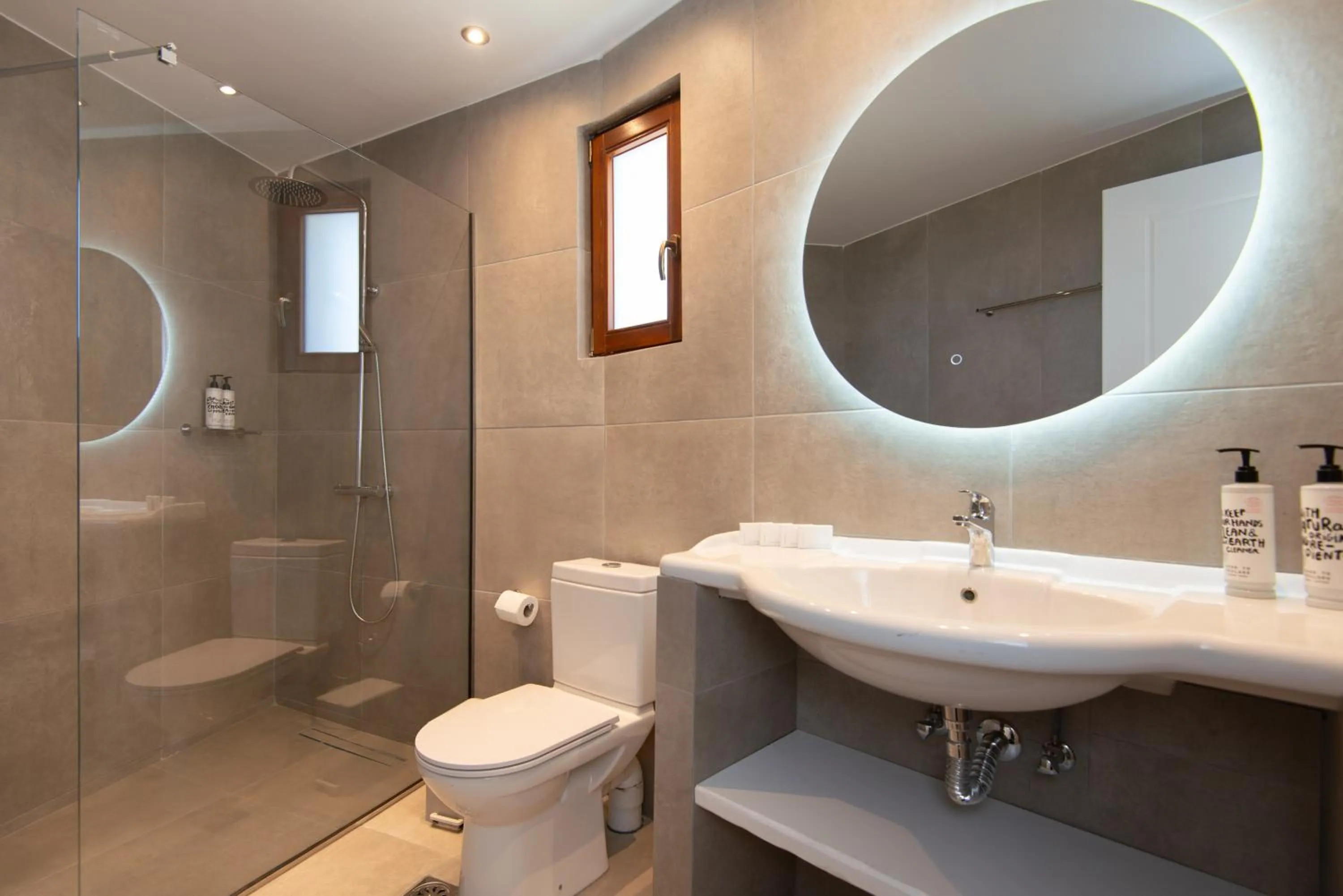 Bathroom in Windmill Bella Vista