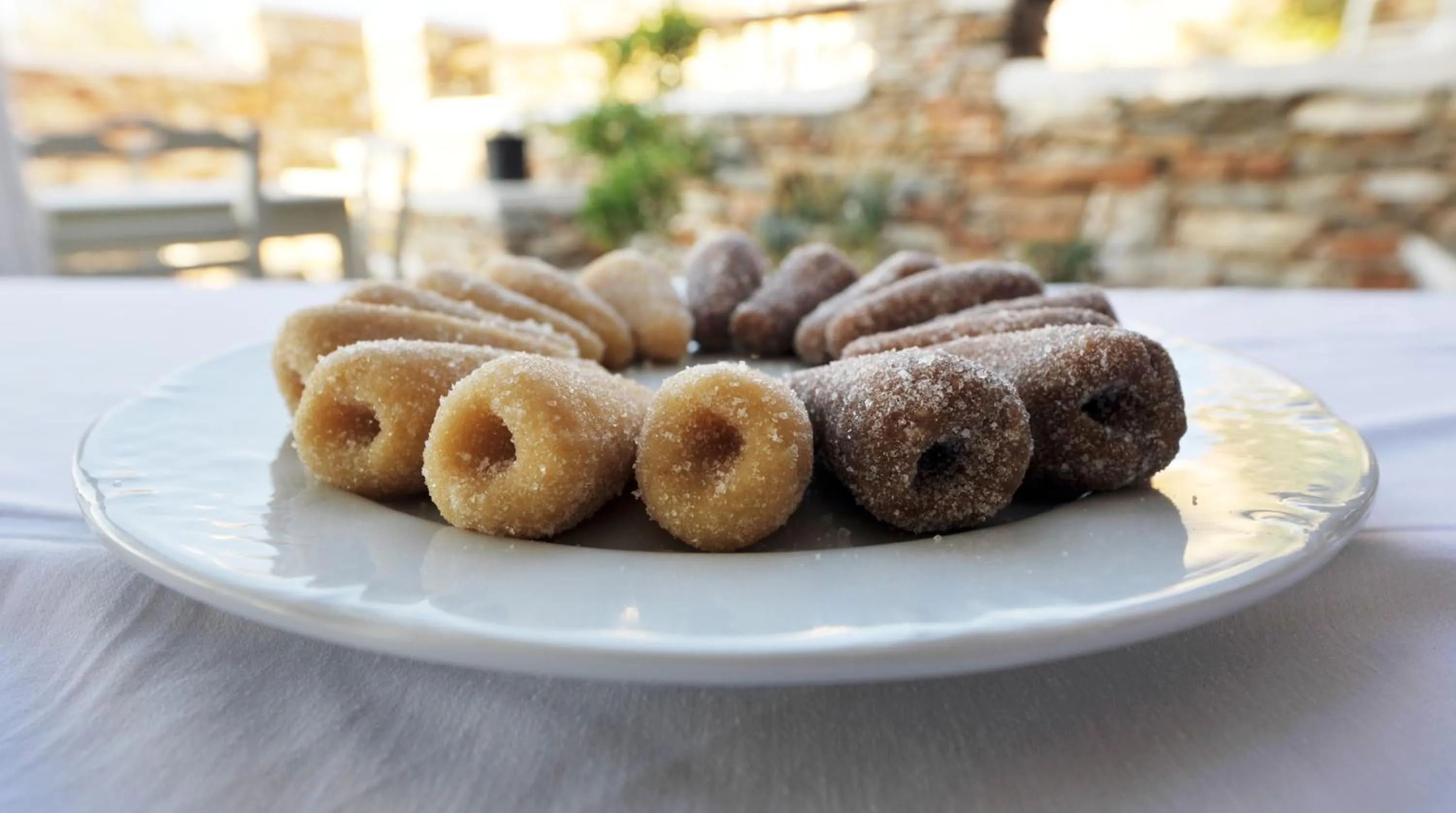 Buffet breakfast in Windmill Bella Vista