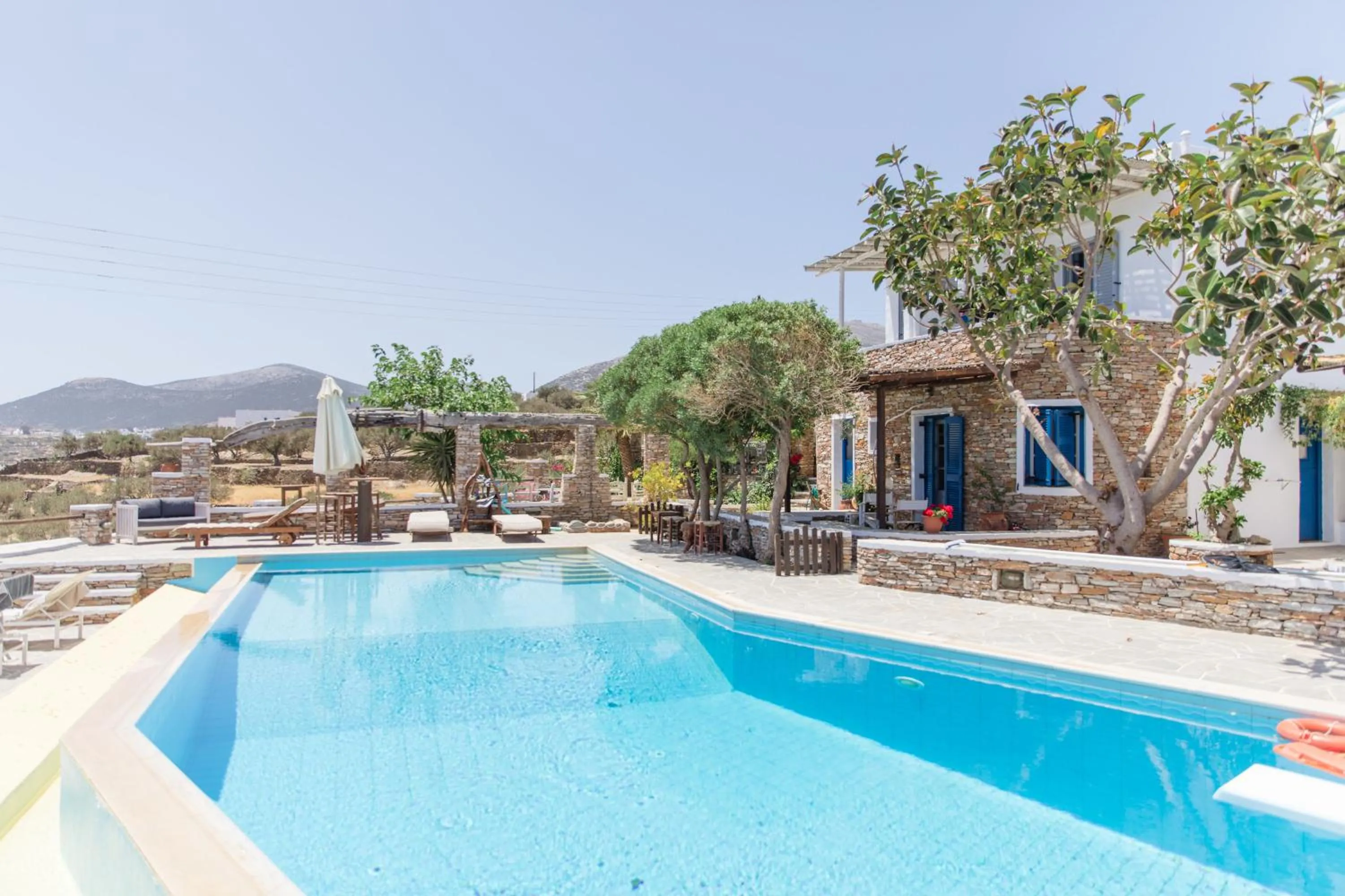 Swimming pool in Windmill Bella Vista