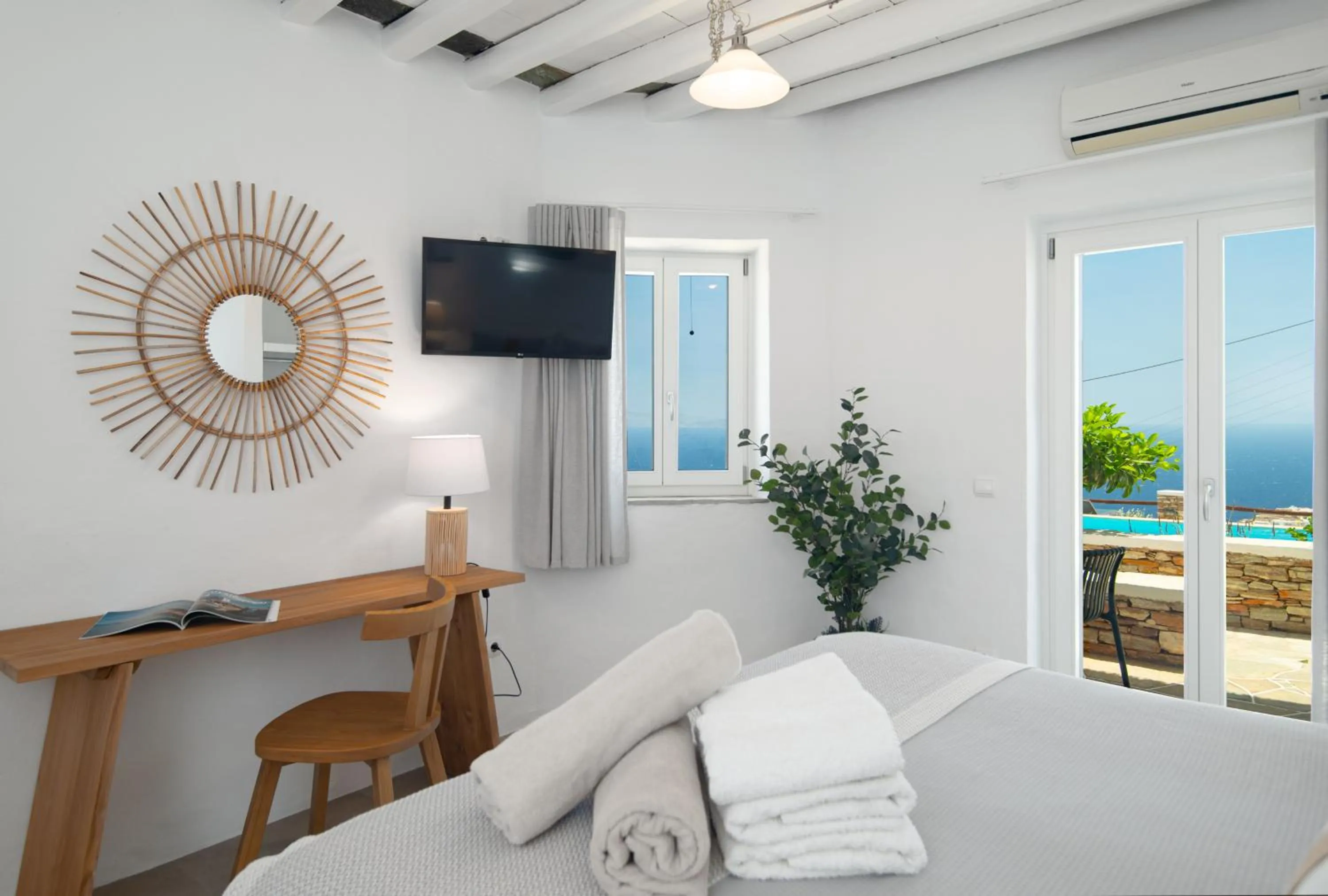 Bedroom in Windmill Bella Vista