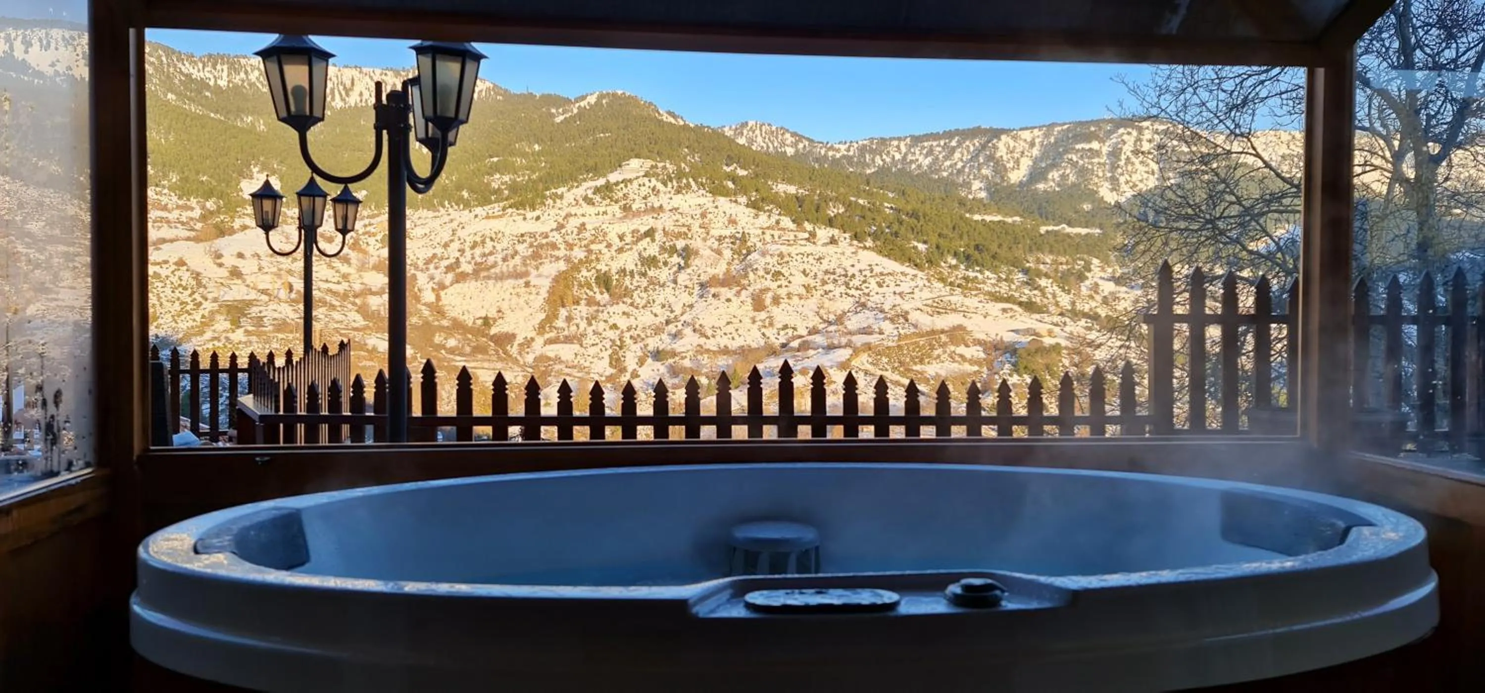 Hot Tub in Archontiko Metsovou Luxury Boutique Spa Hotel