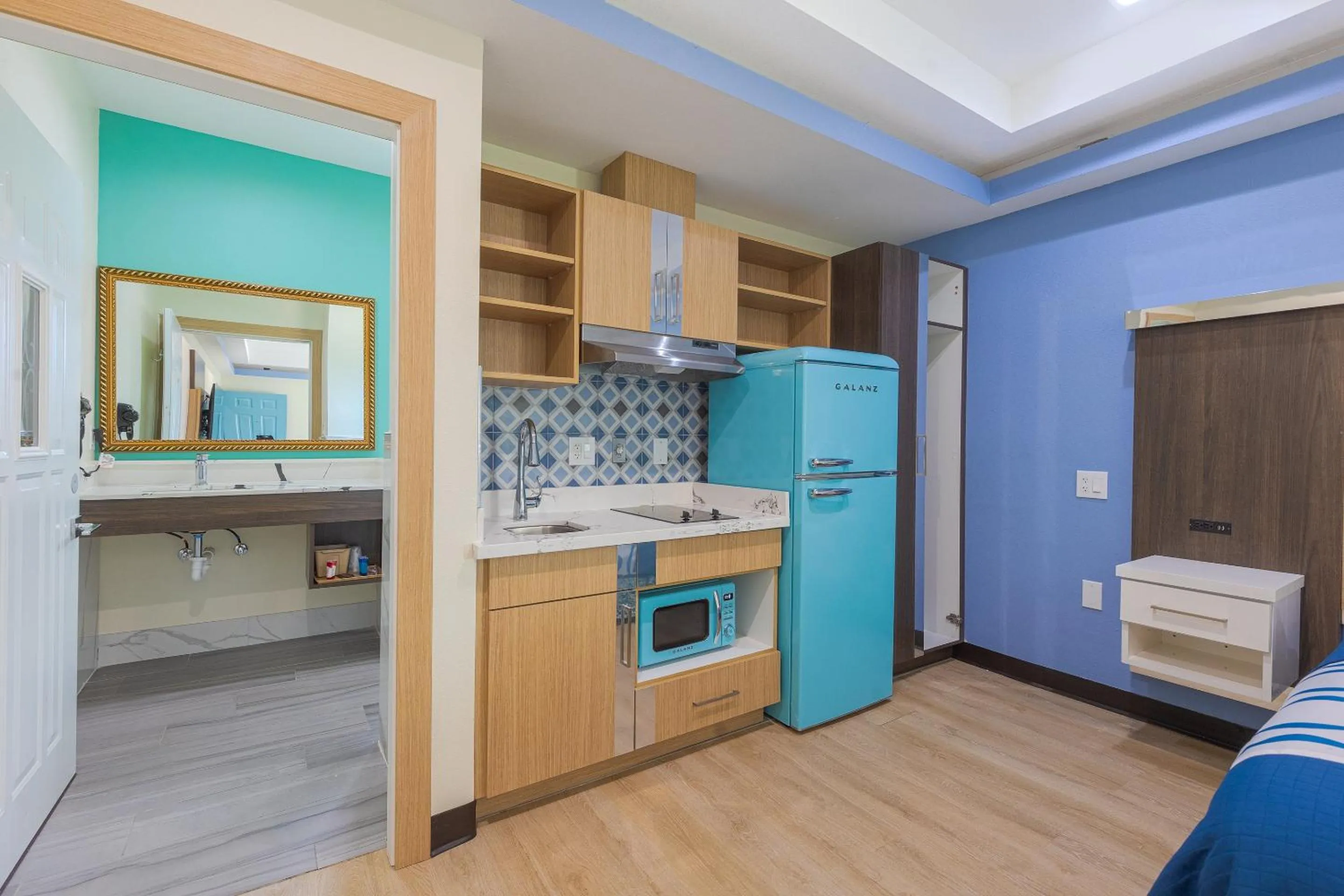 Bedroom in La Vyoma Villas, Westpark Hwy 6