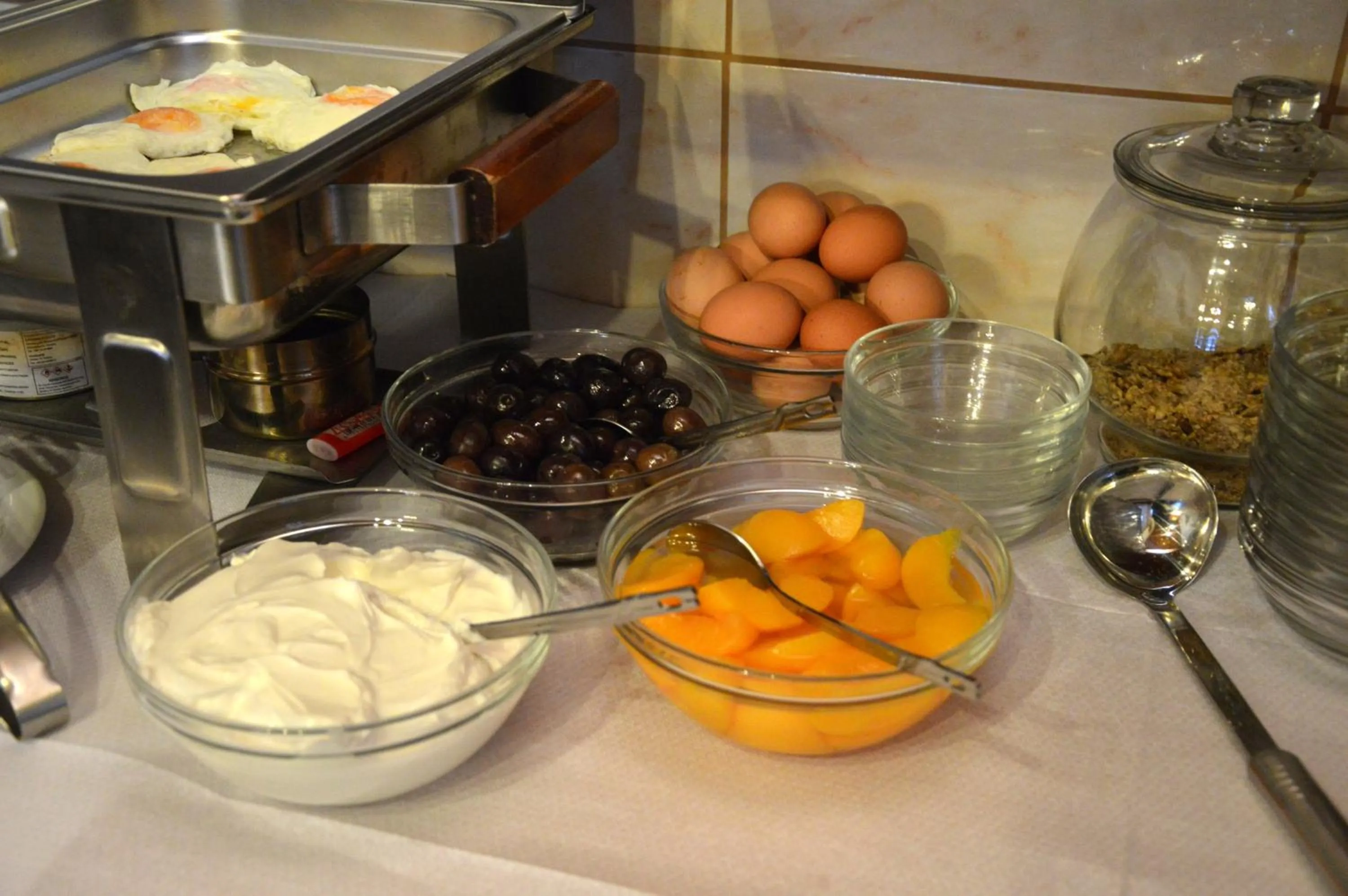 Breakfast in Hotel Adonis