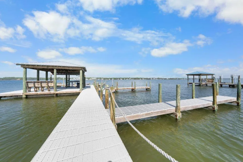 Gulf Shores Surf & Racquet 715A