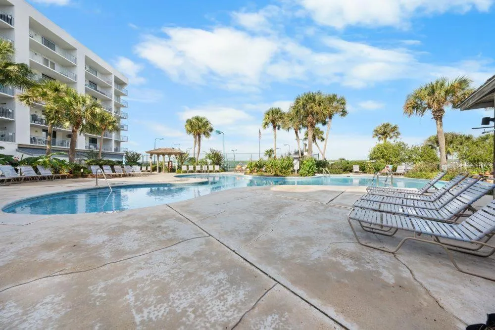 Gulf Shores Surf & Racquet 715A