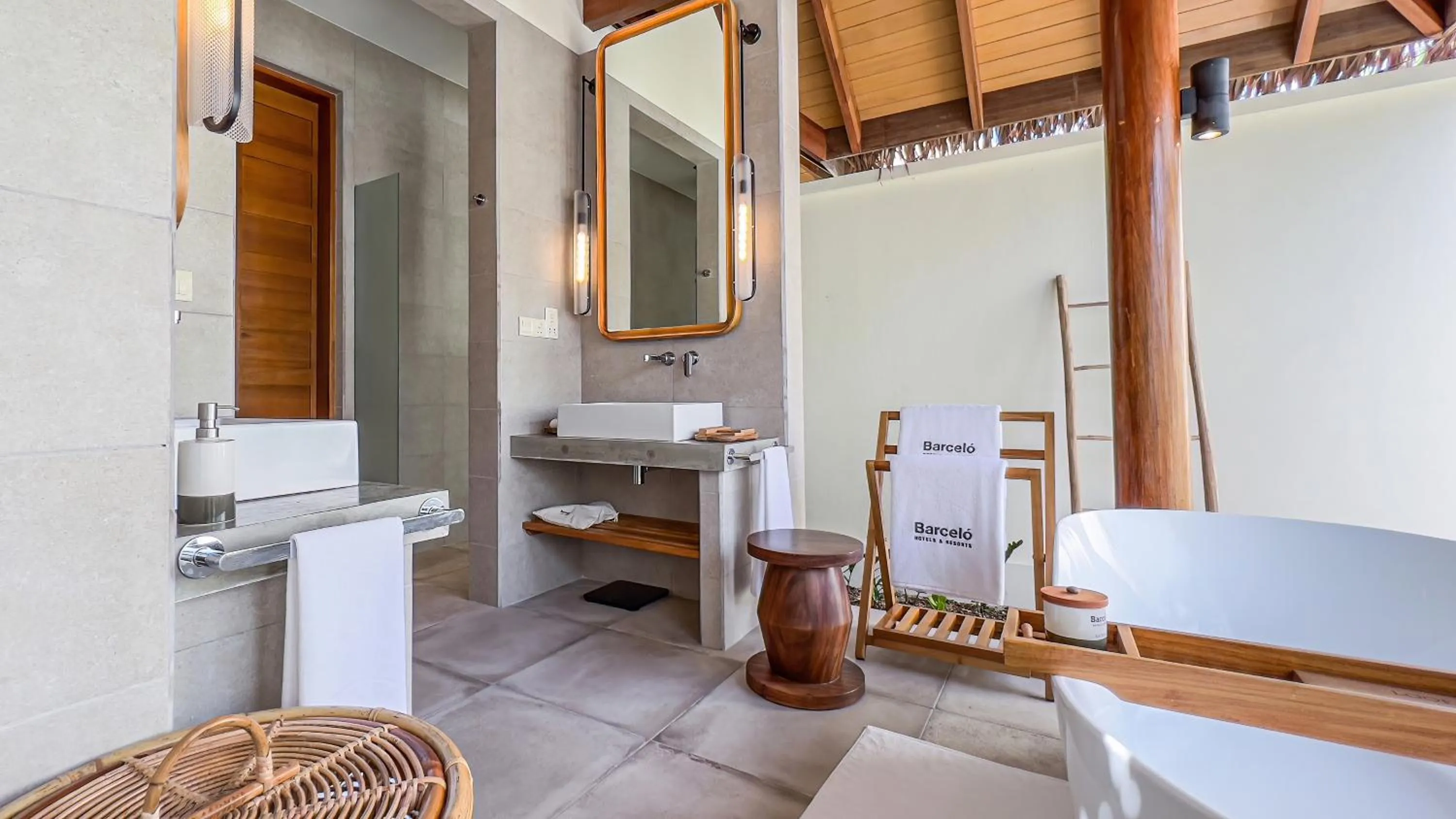 Bathroom in Barceló Whale Lagoon Maldives