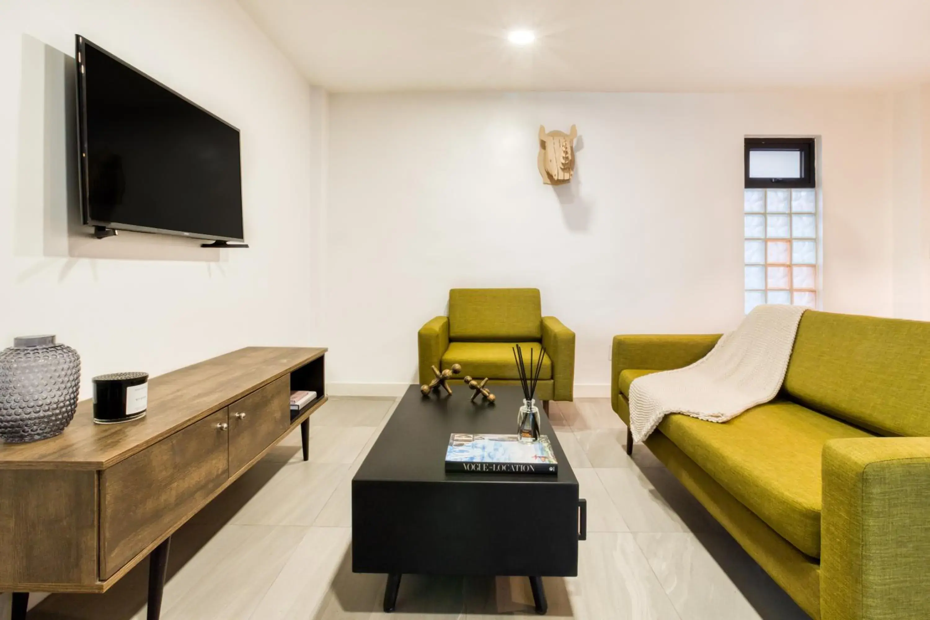 1 Queen Bed, 1 Bedroom Apartment in Comfort Suites Tijuana 1 Queen Bed, 1 Bedroom Apartment in Comfort Suites Tijuana