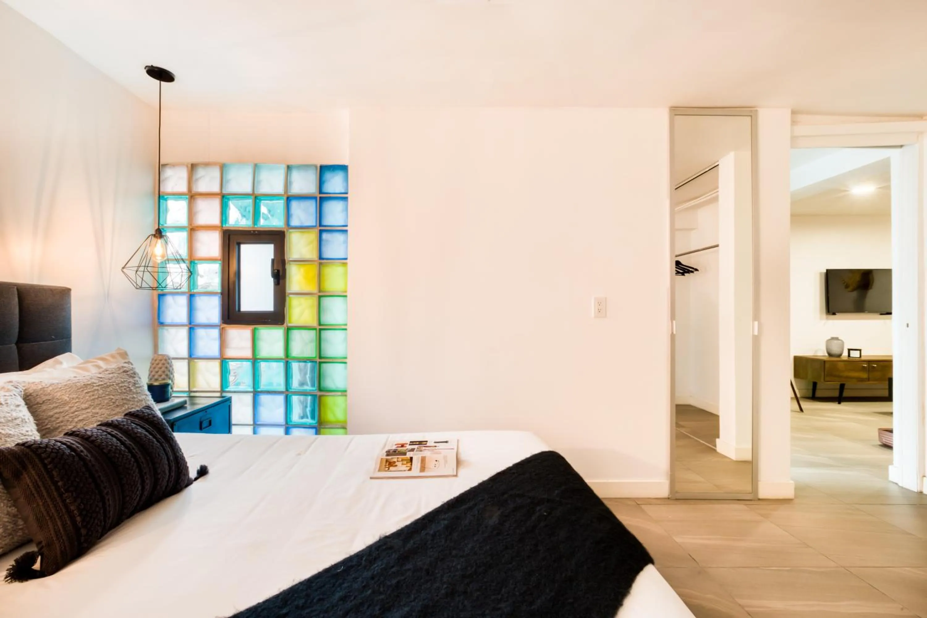 Bedroom, Bed in Eazy Centro by ULIV