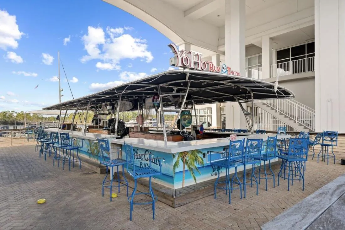 Wharf 521 by Youngs Suncoast