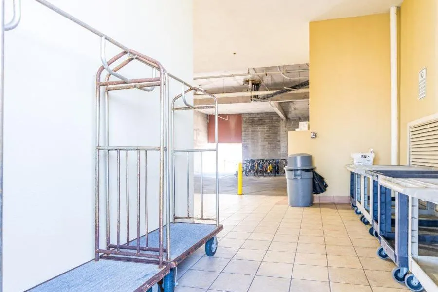 Sanibel 907 by Youngs Suncoast