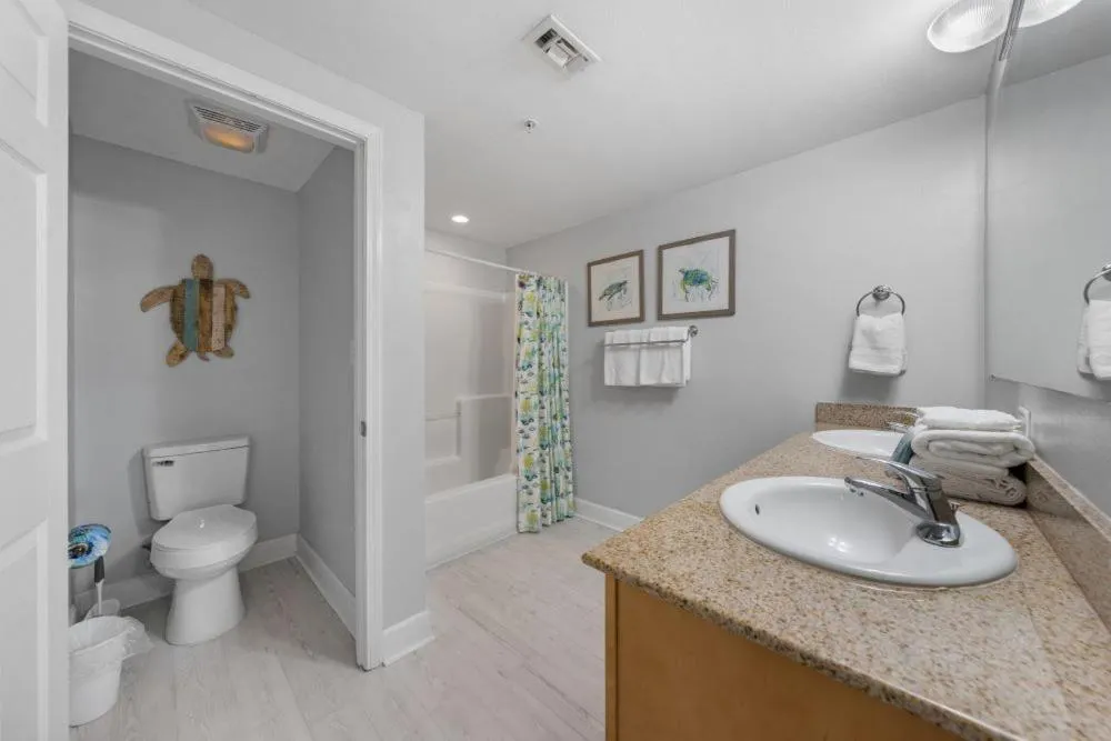 Sanibel 907 by Youngs Suncoast