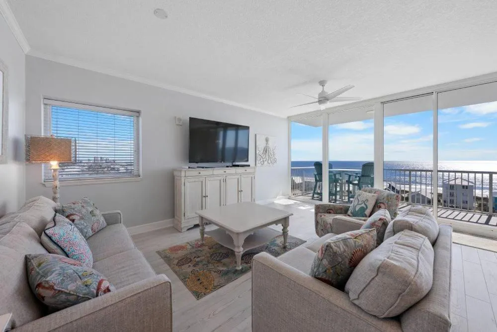 Sanibel 907 by Youngs Suncoast