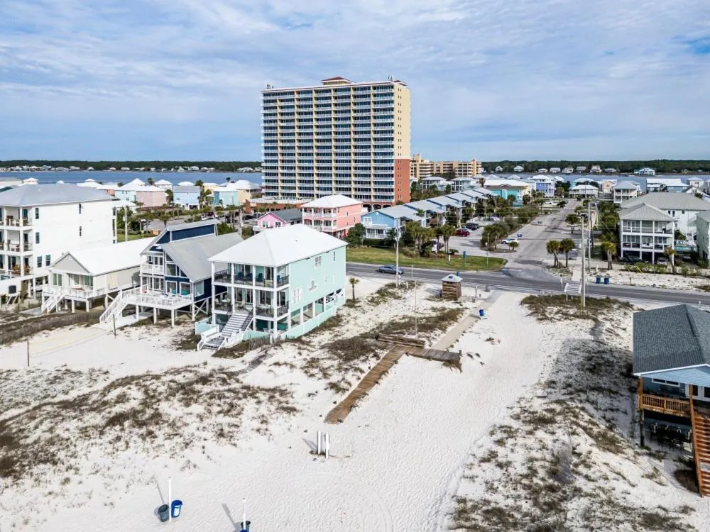 Sanibel 907 by Youngs Suncoast