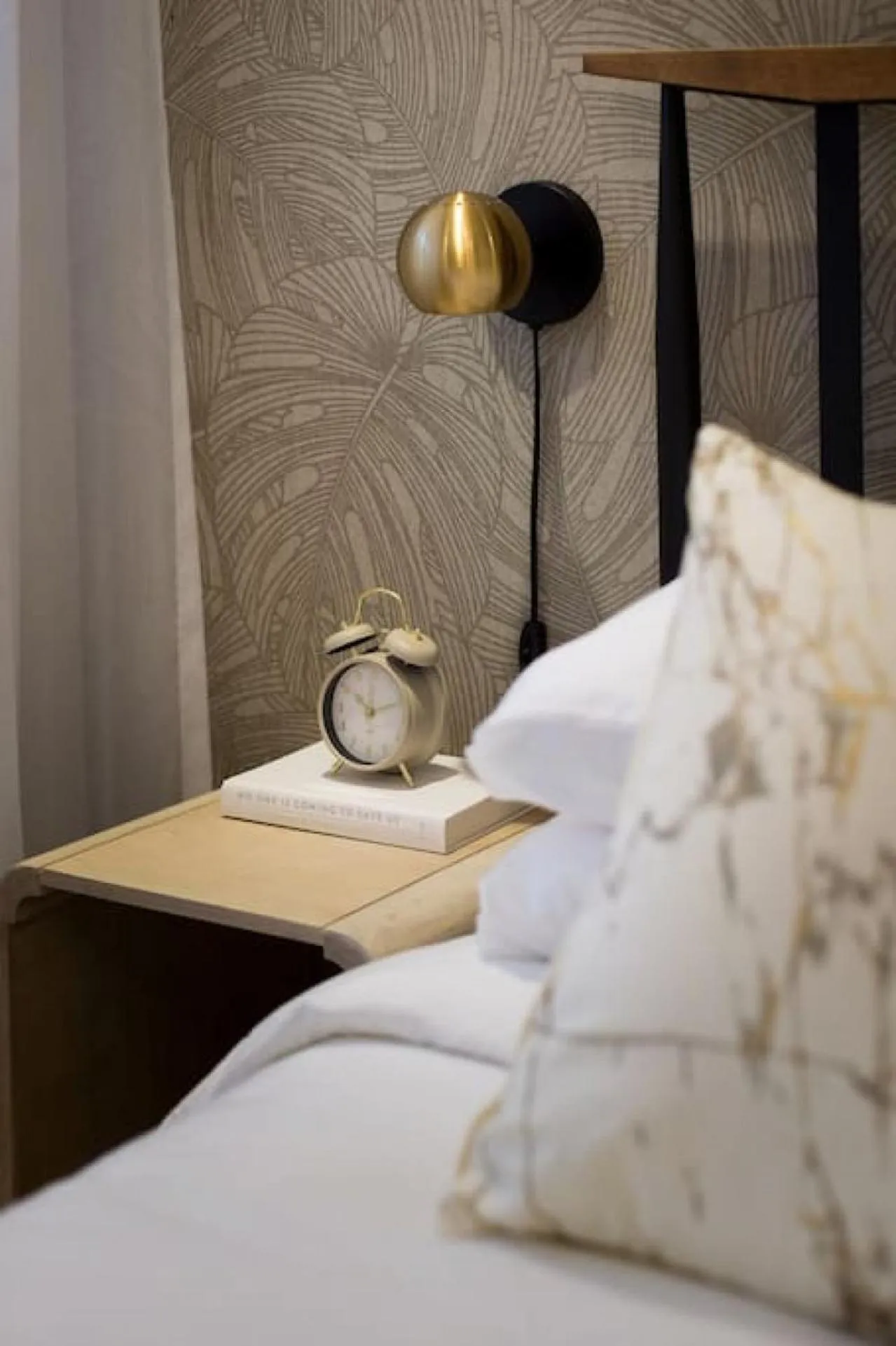 Bed in Palms Little Italy Studio with full bathroom by Denstays