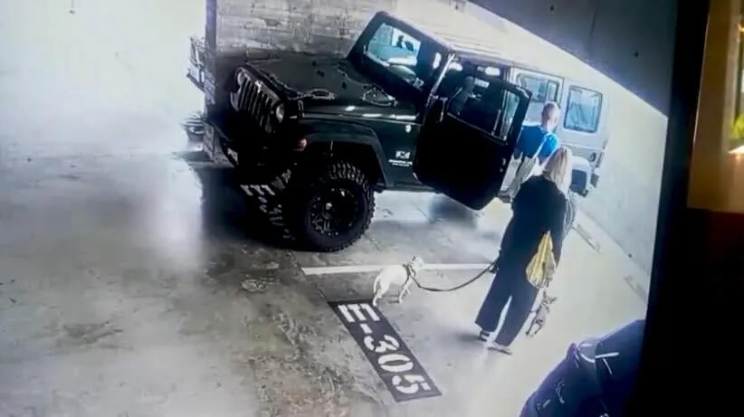 Parking in ULIV Revolución Tijuana