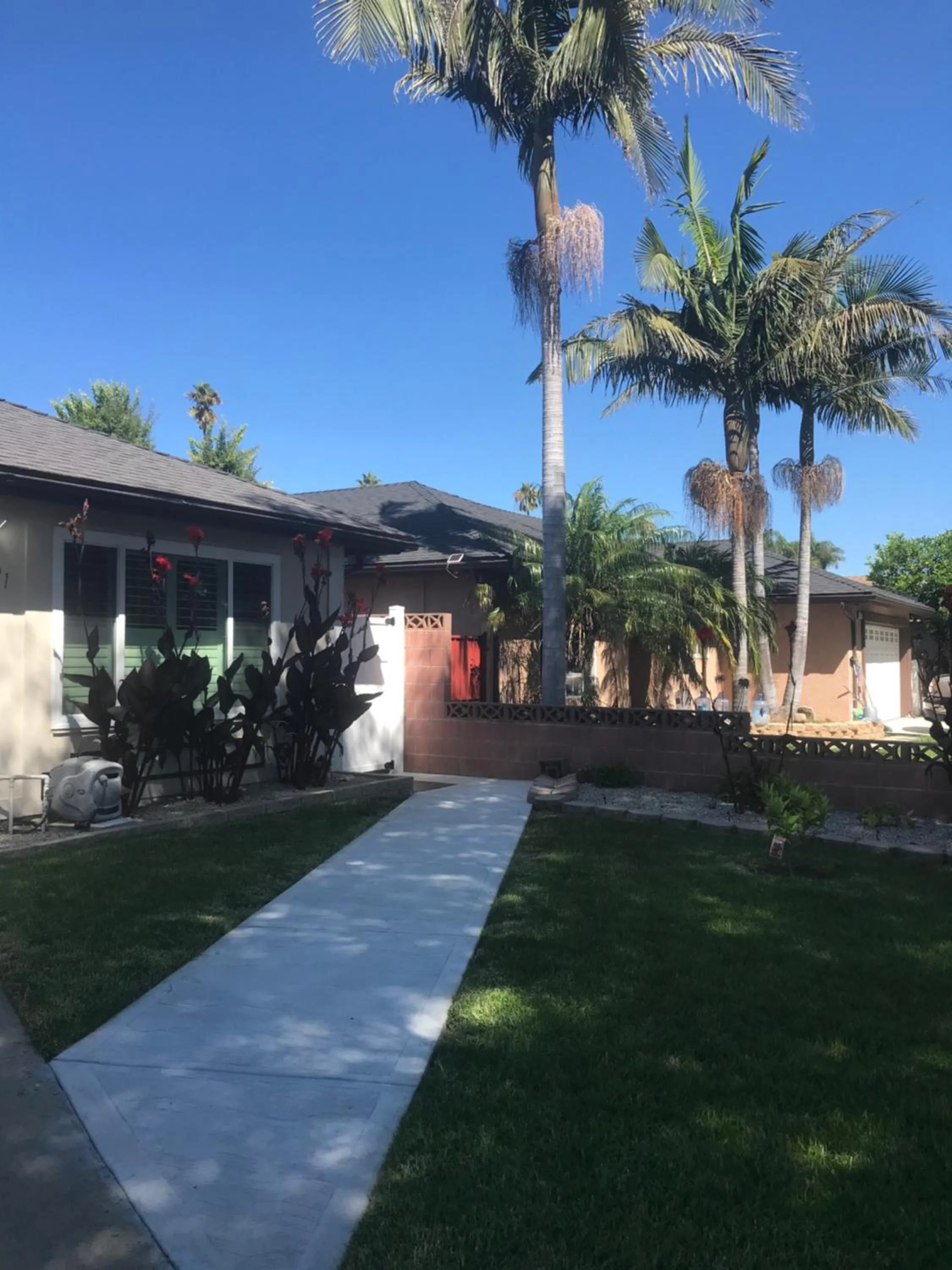 Property building in Romantic Coastal Private Room