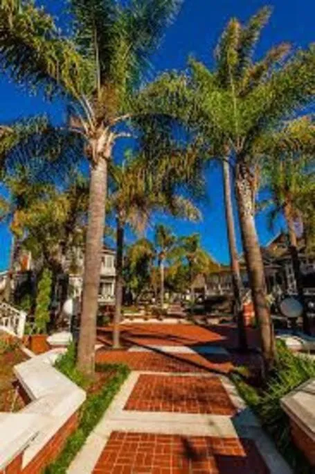 Day in Romantic Coastal Private Room