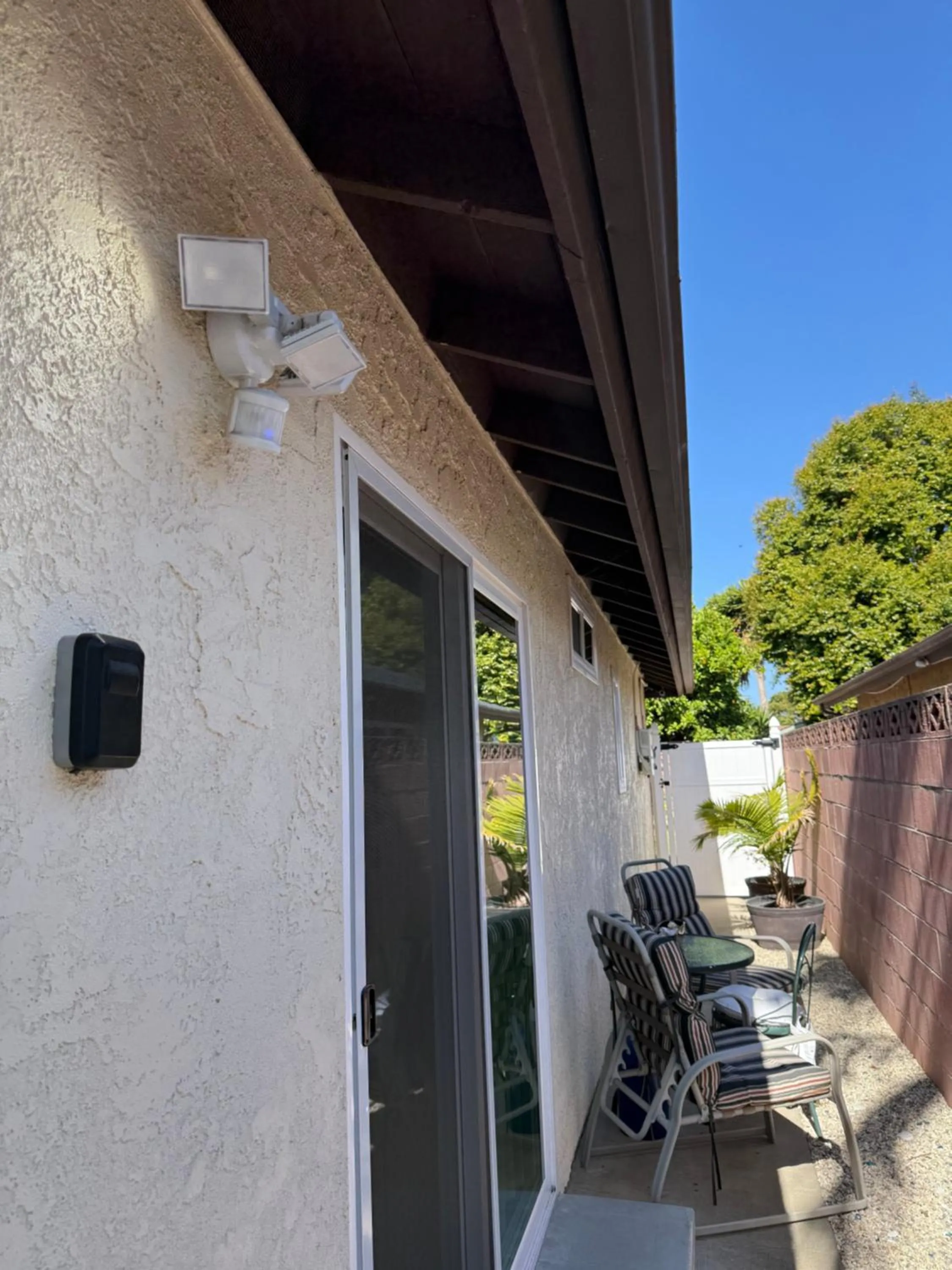 Day in Romantic Coastal Private Room