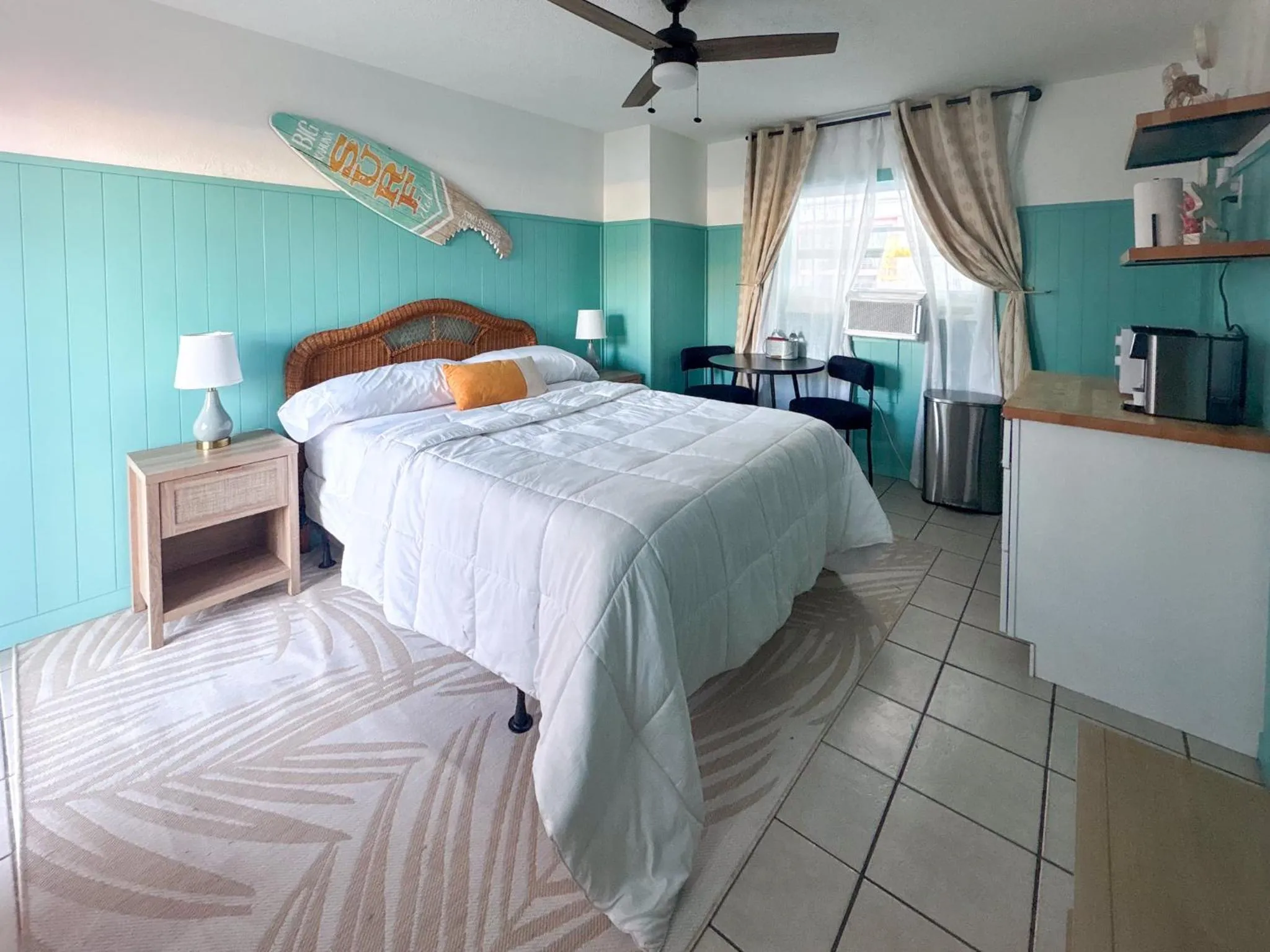 Bed in Oasis Palms Resort