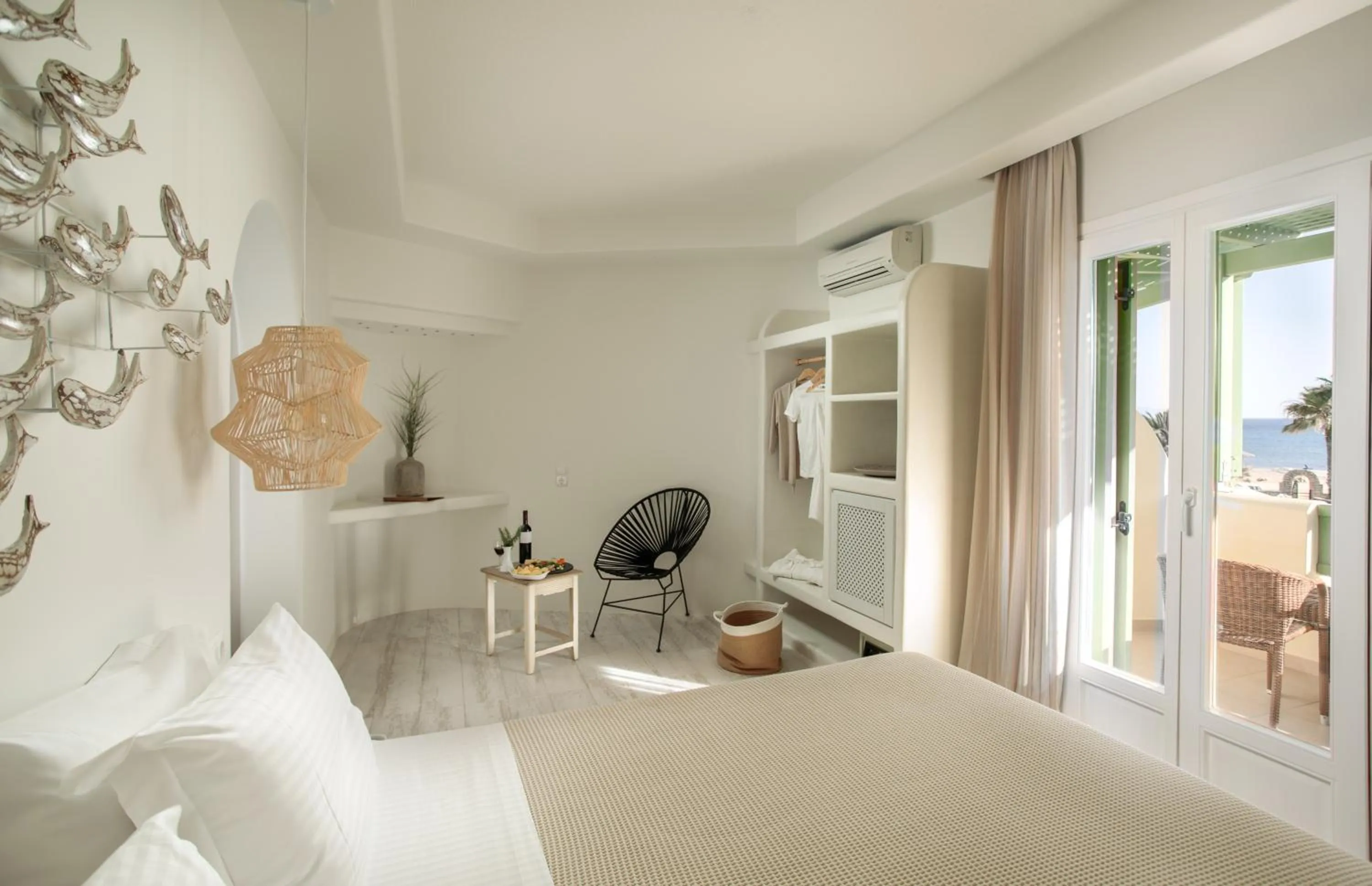 Bedroom, Bed in Finikas Hotel