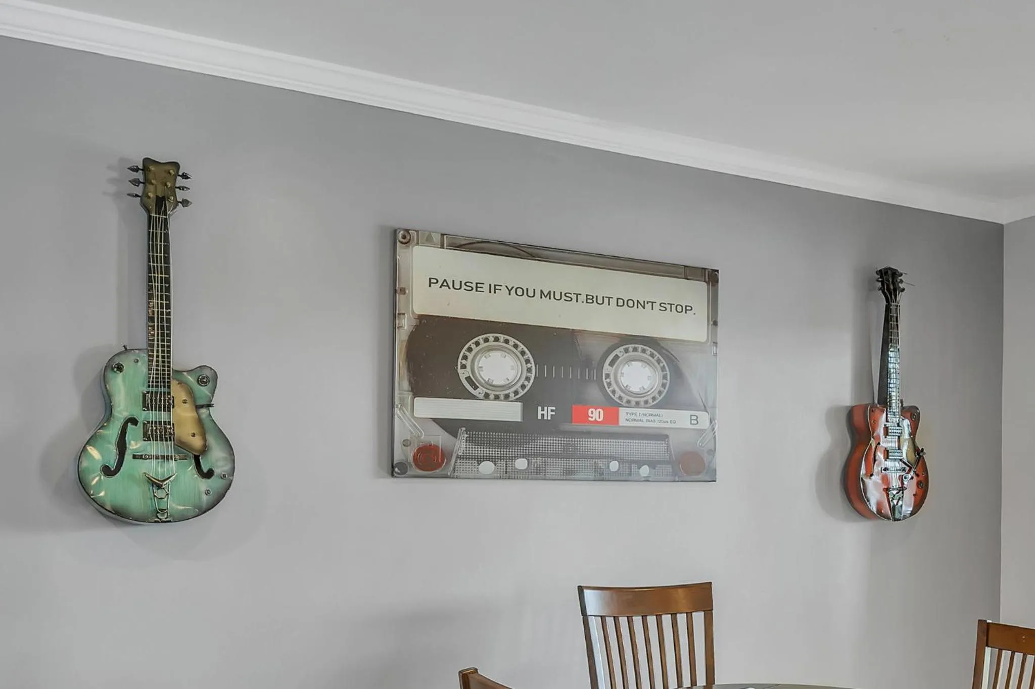 Nash Star Private Condo - 2bed, 2bath, Sleep 6, 25 Min Walk To Broadway And All Nashville Attractions, Pool, Gym