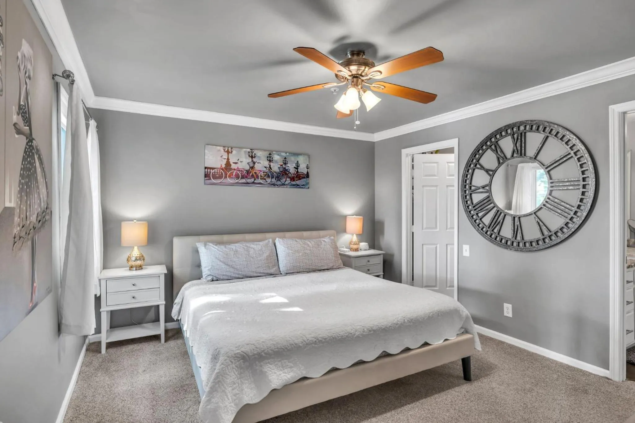 Bed in Nash Star Private Condo - 2bed, 2bath, Sleep 6, 25 Min Walk To Broadway And All Nashville Attractions, Pool, Gym