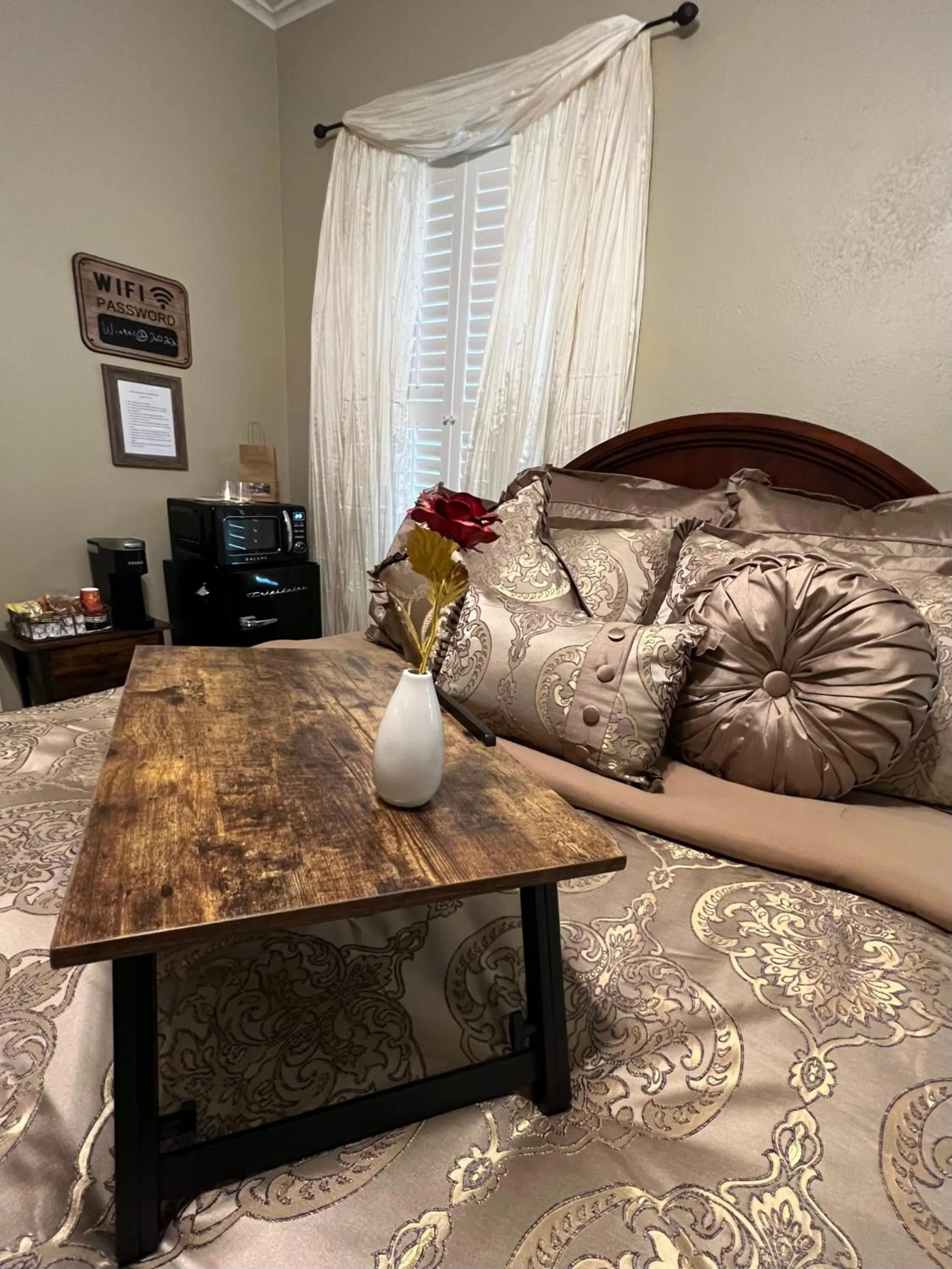 Bed in Opus House Historic Natchitoches