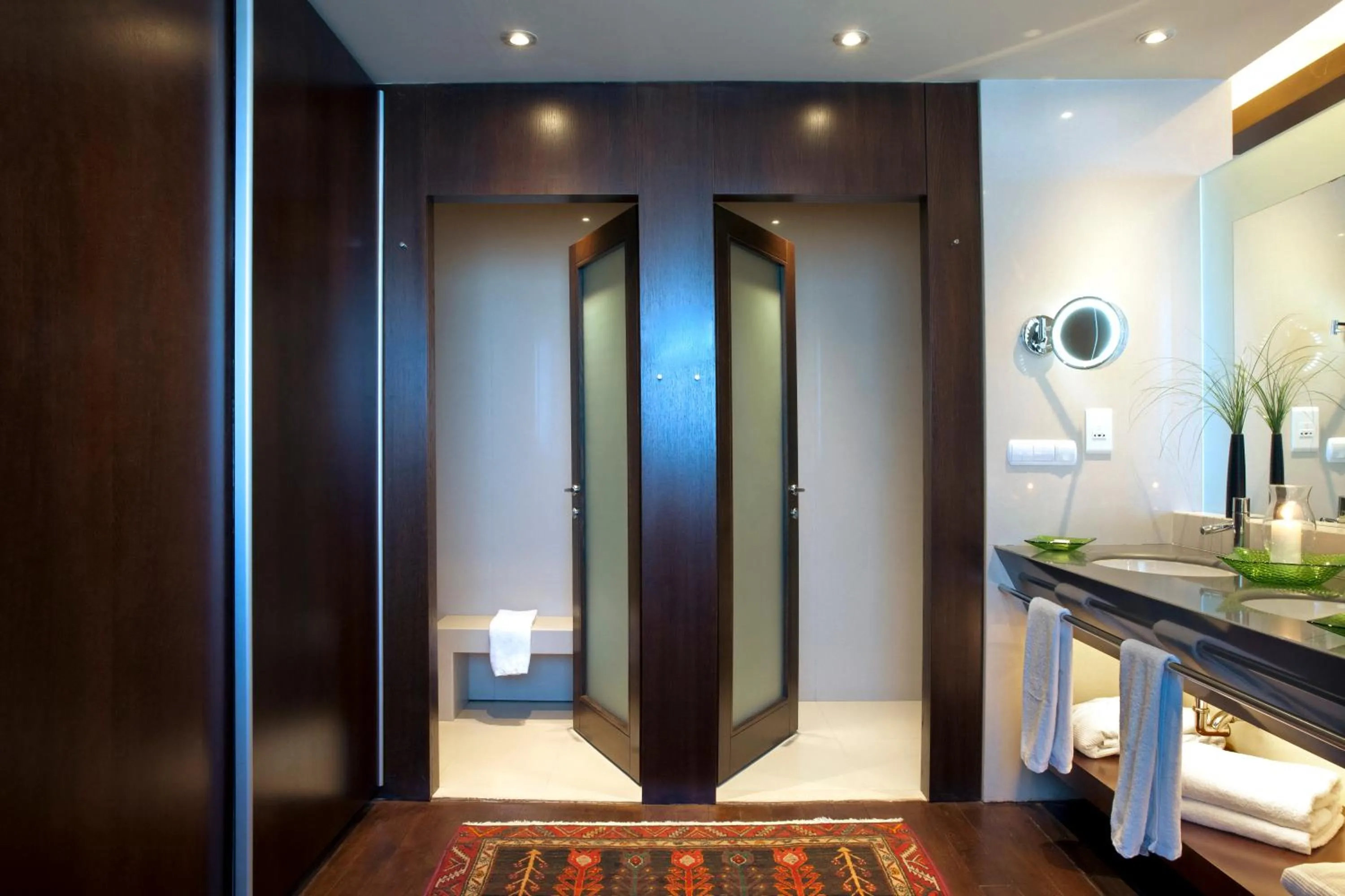 Zeus Thessaloniki Lazart