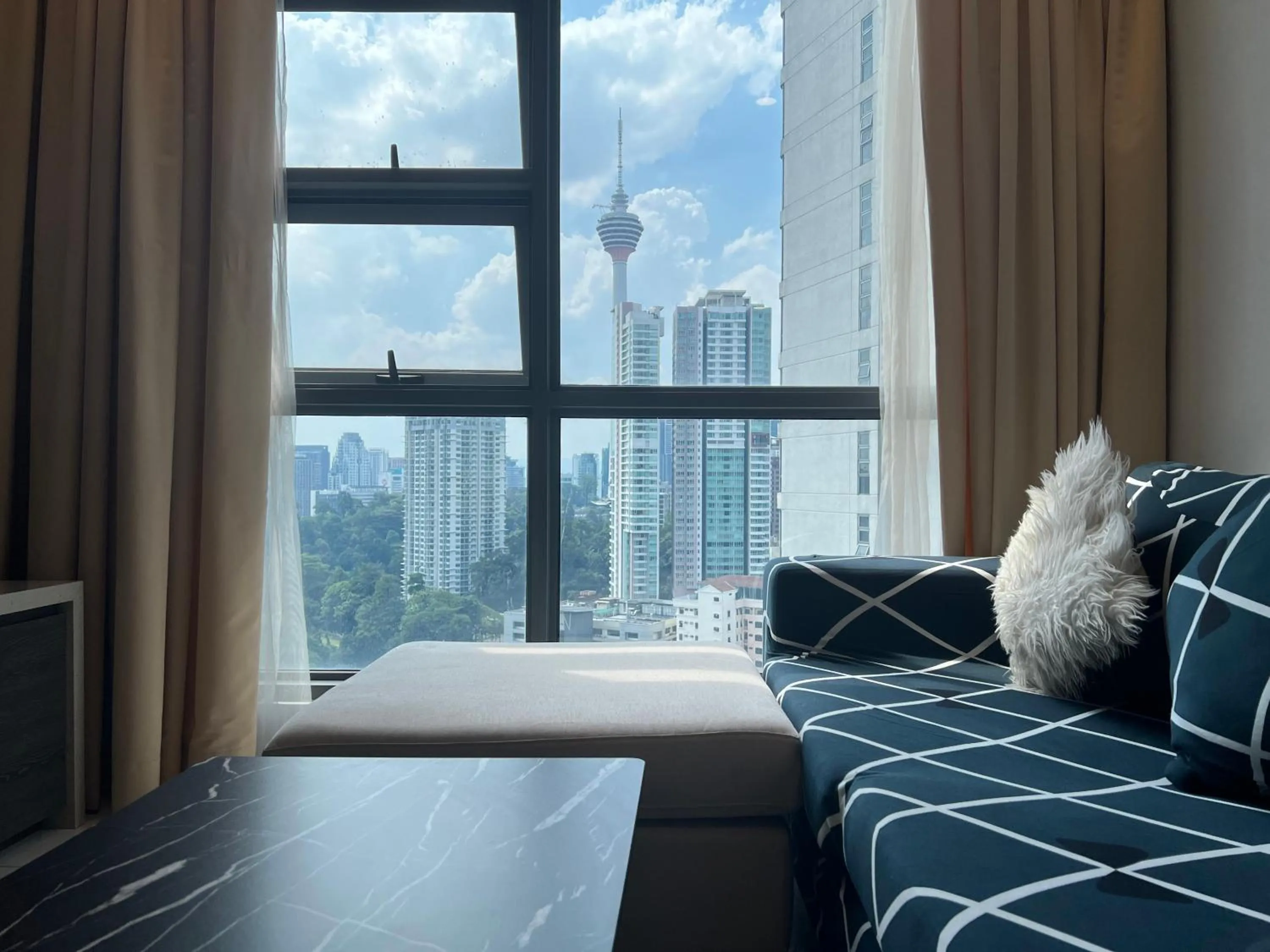 Bed in Orion Suites@ The Robertson Bukit Bintang