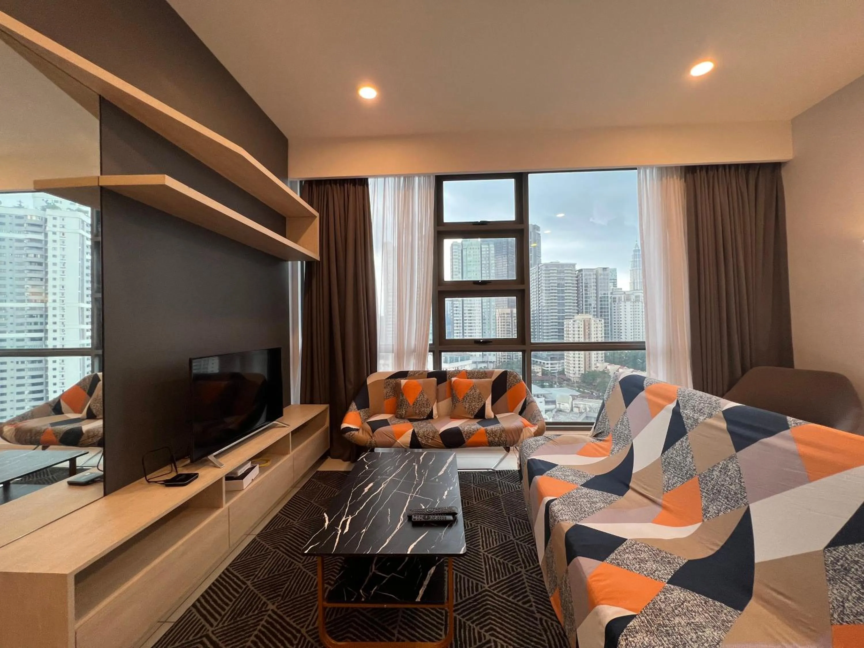 Orion Suites@ The Robertson Bukit Bintang