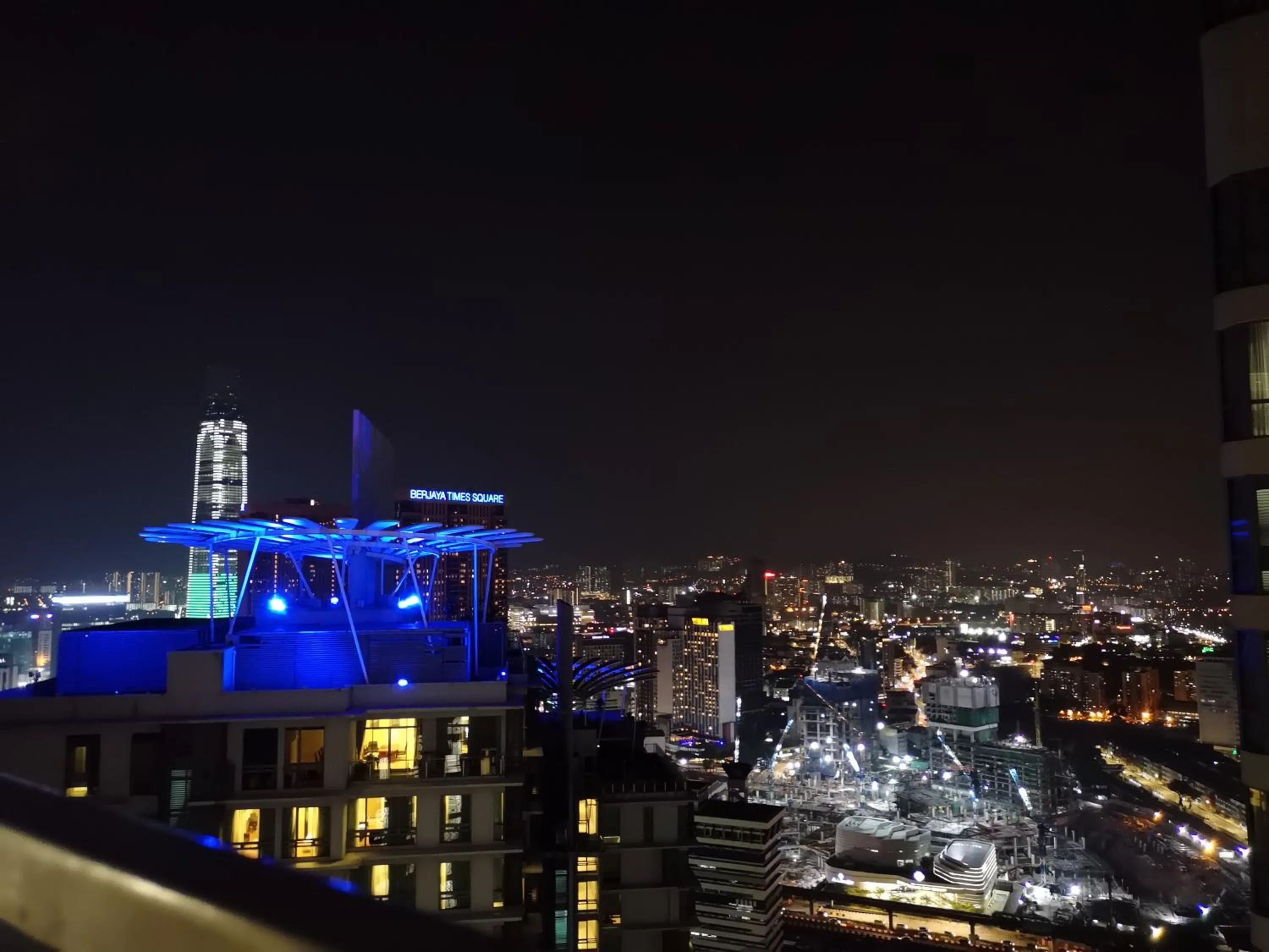 Orion Suites@ The Robertson Bukit Bintang