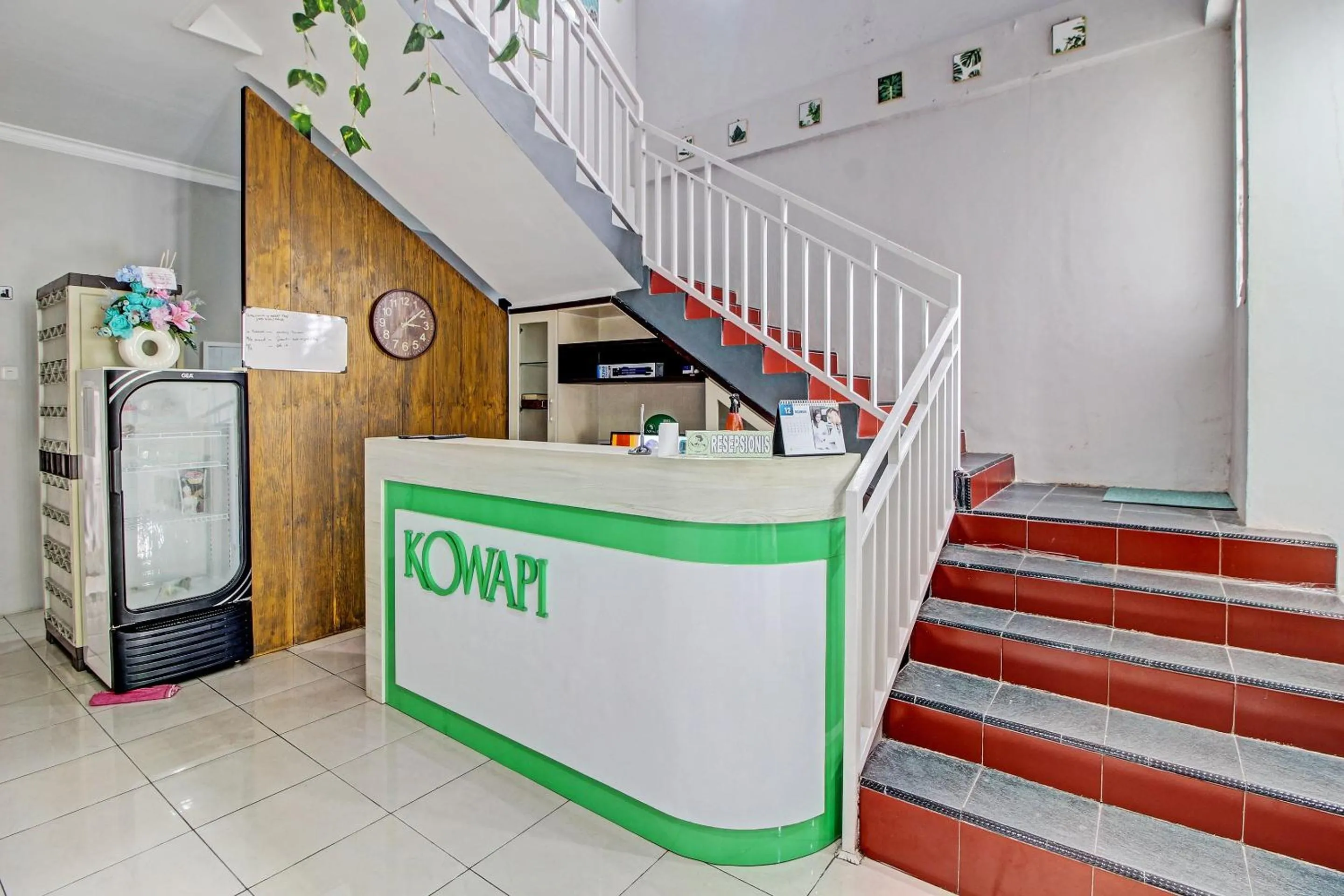 Lobby or reception in Capital O 92250 Hall & Guesthouse Kowapi Syariah