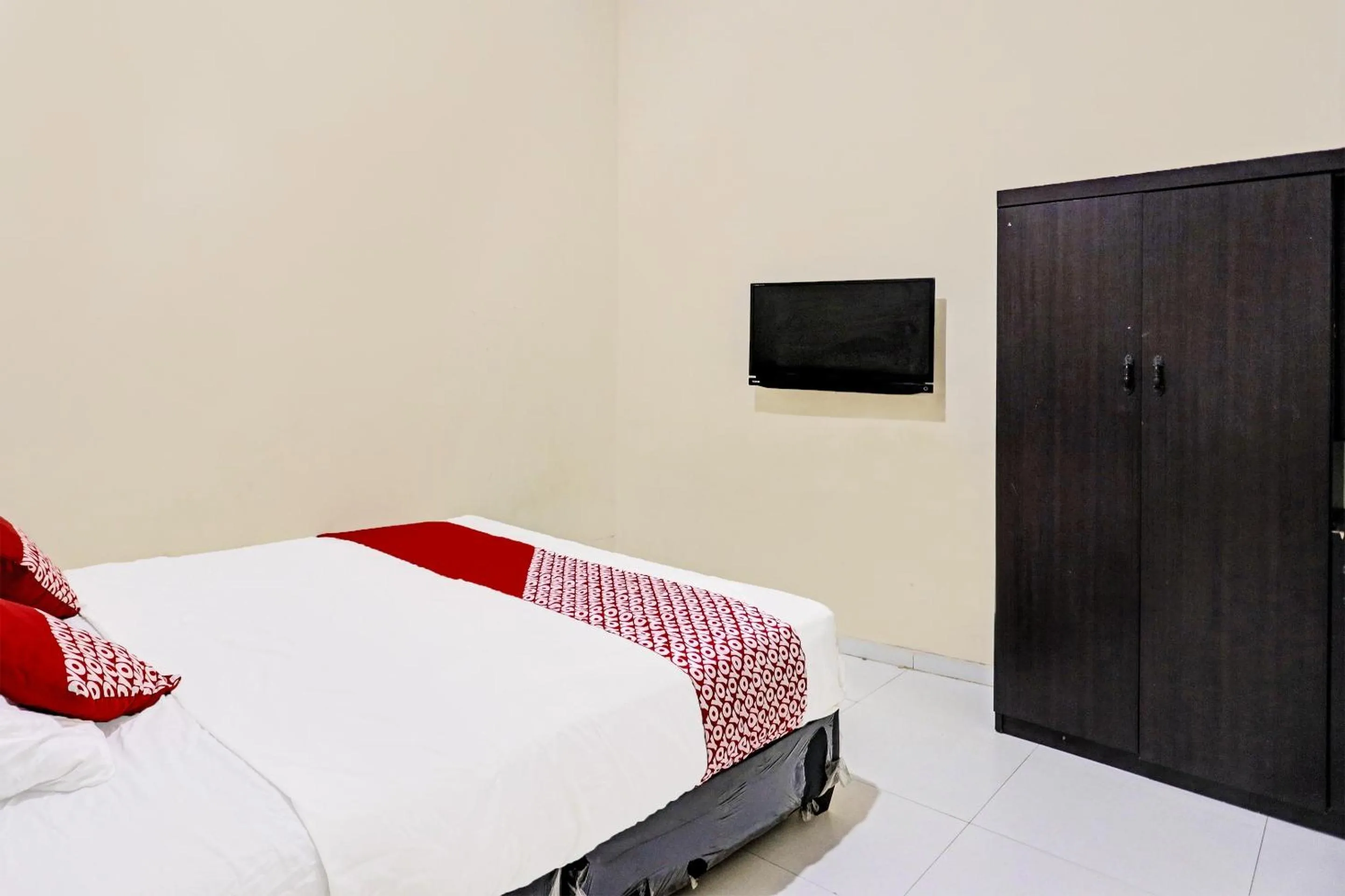 Bedroom, Bed in Hotel O Aulia Homestay Syariah