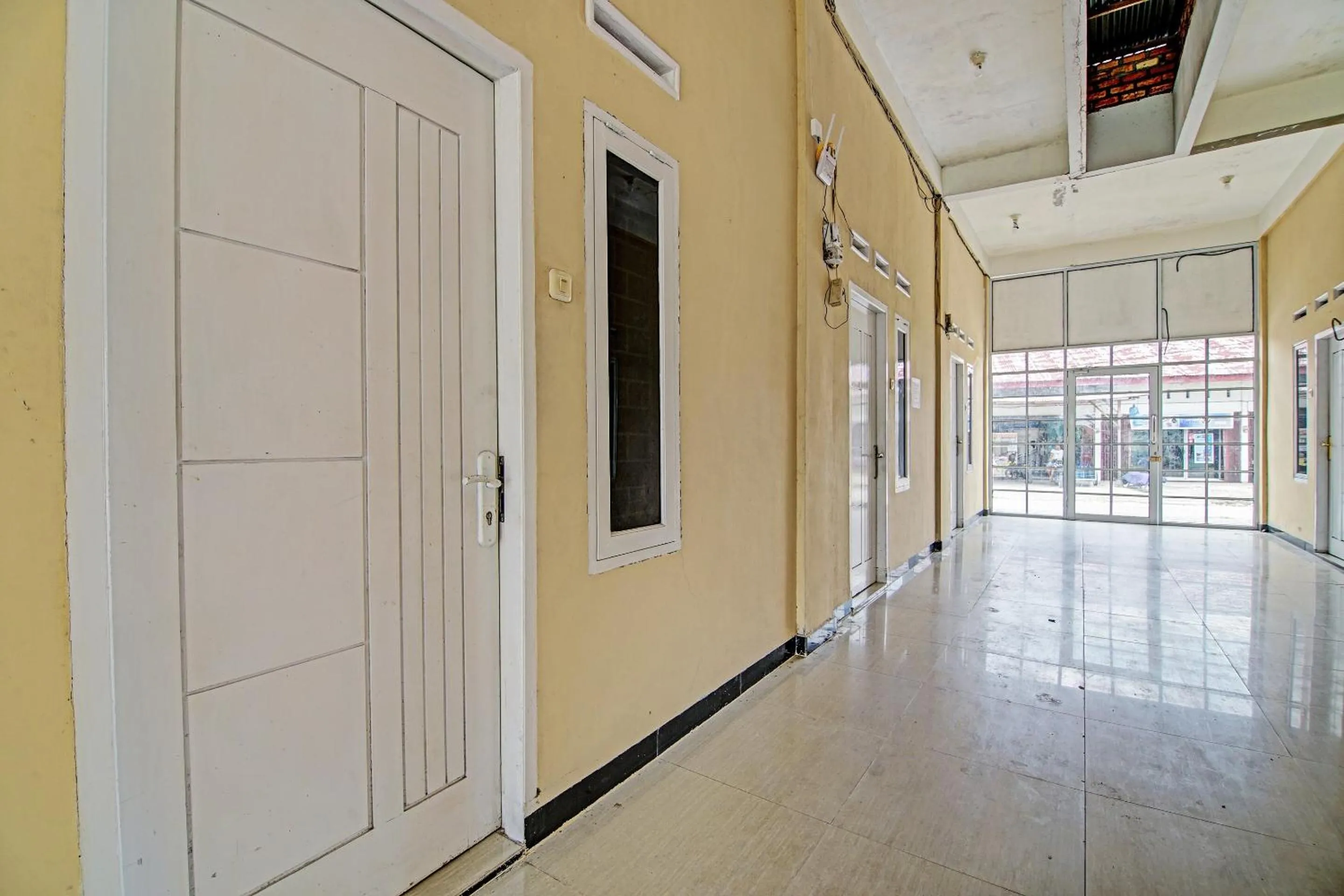 Lobby or reception in Hotel O Lucky Guesthouse